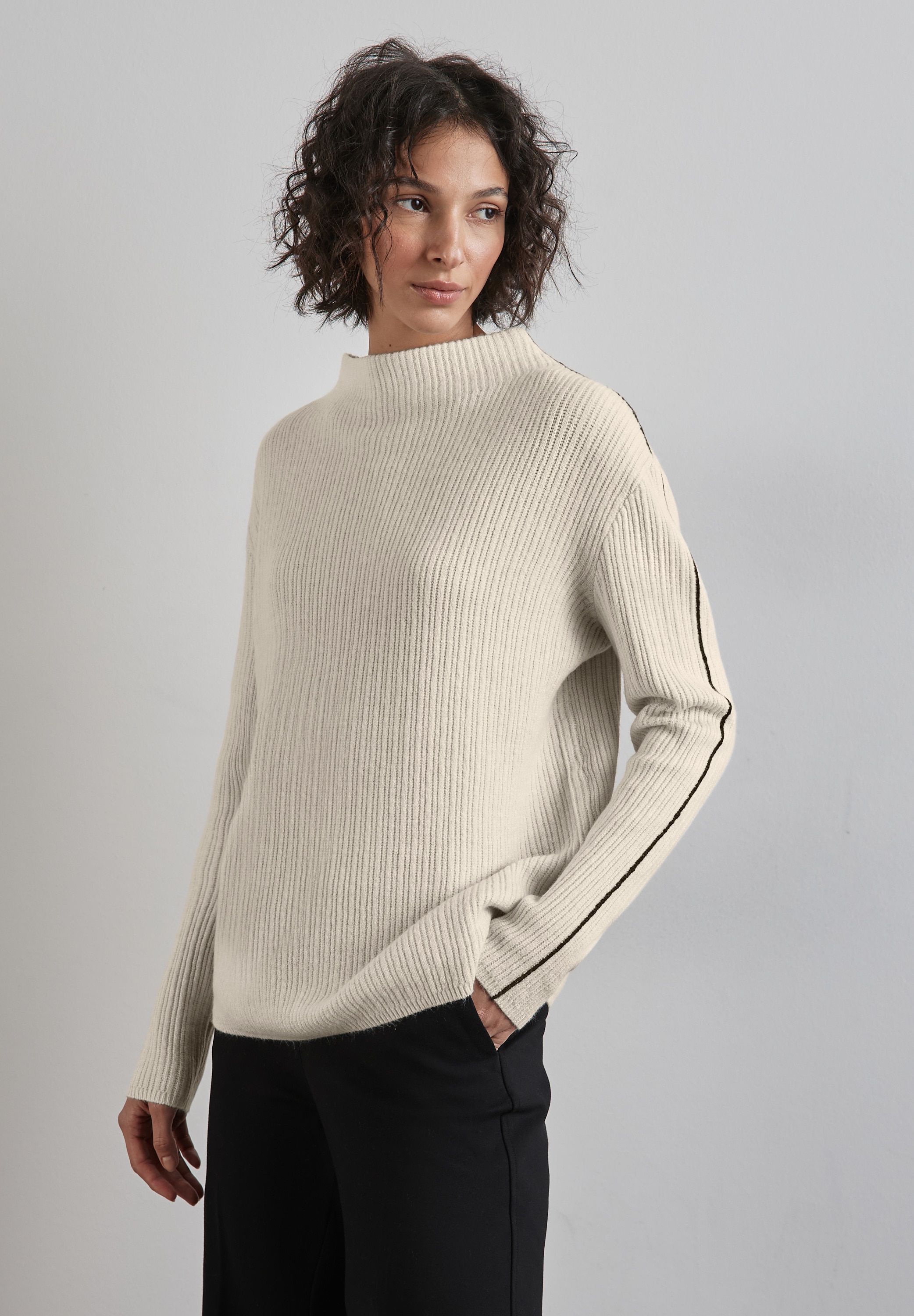 Strickpullover, mit Turtleneck