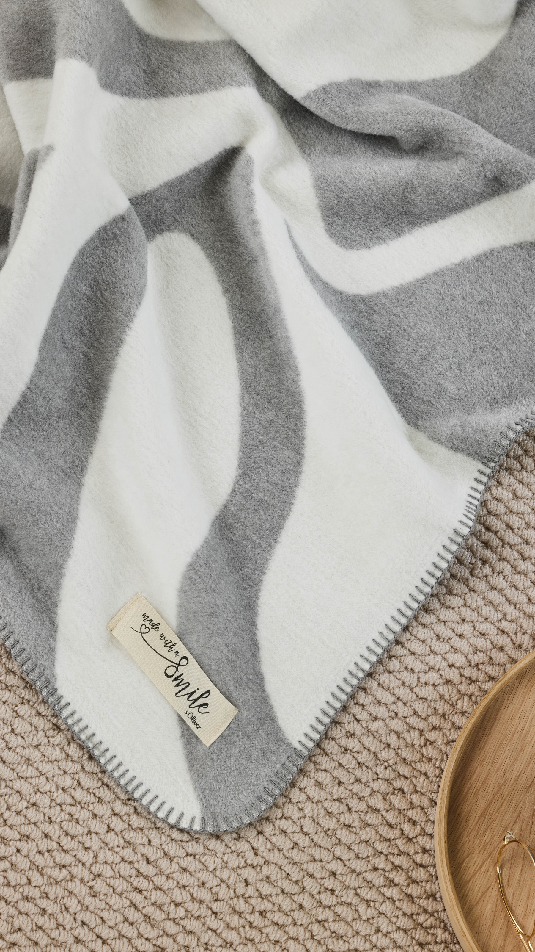 s.Oliver Wohndecke »s.Oliver« mit modernem Muster