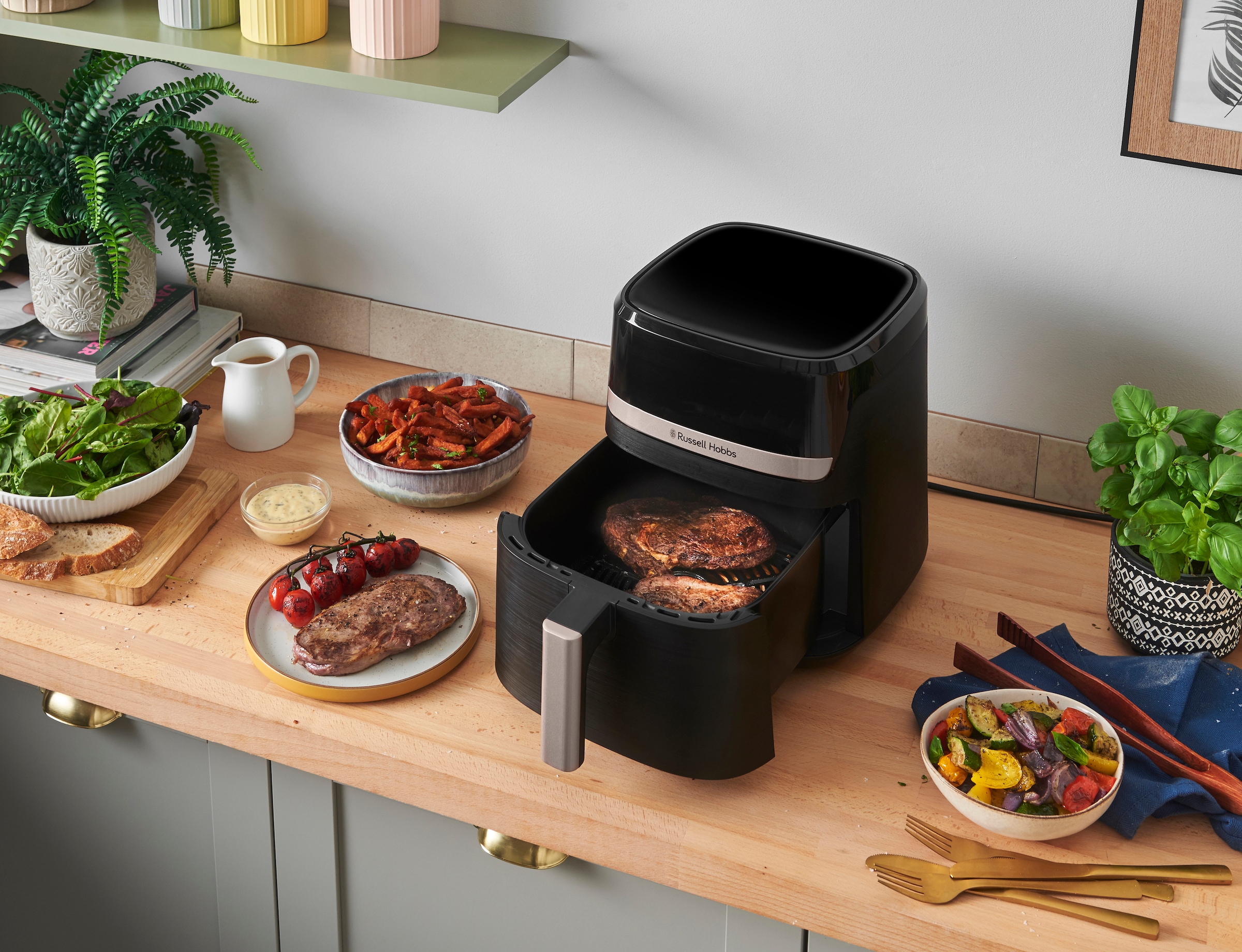 RUSSELL HOBBS Heißluftfritteuse »27620-56 SatisFry, 5L«, 1500 W, Fassungsvermögen 5,5 l, Airfryer–wenig oder kein Öl erforderlich, 9 Programme, 5,5 L