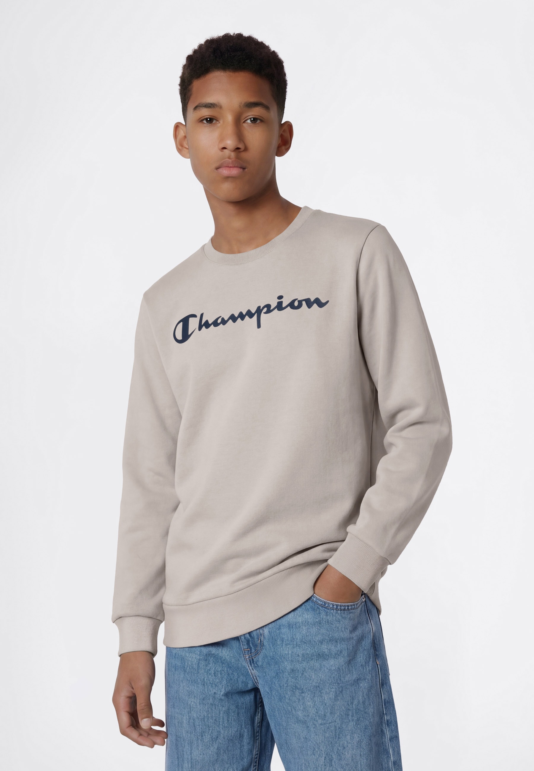 Champion Sweatshirt "SPORTWEAR CREWNECK Standard Fit", mit Rundhalsausschnitt, ohne Verschluss