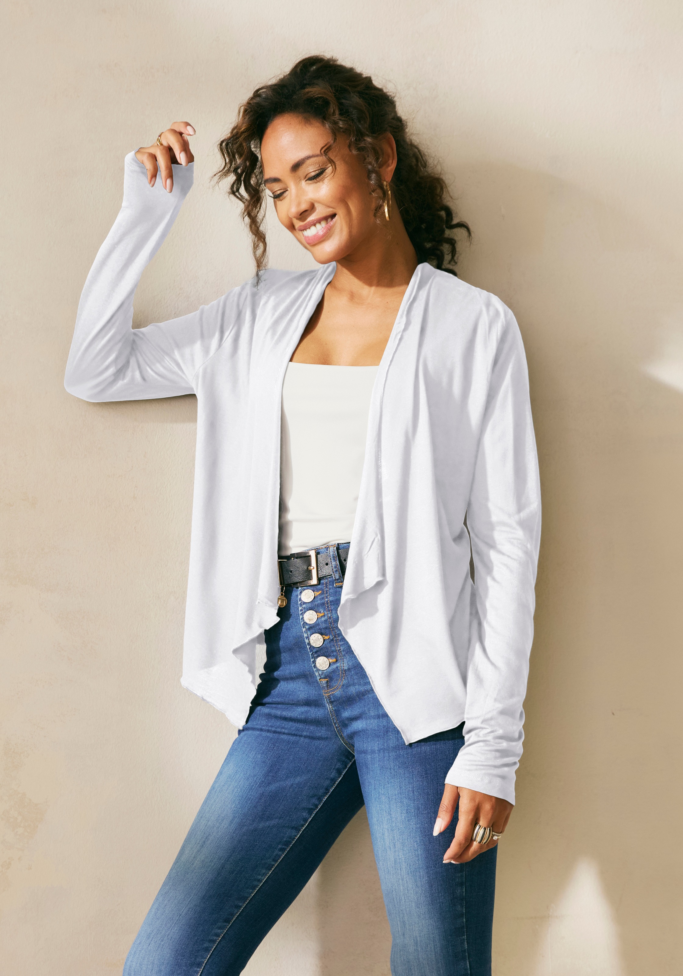 Shirtjacke LASCANA, Damen, Gr. 44/46, weiß, Jersey, Obermaterial: 100% Viskose, normal hüftlang, ohne Ausschnitt, Shirts Shirtjacke, in offener Form, Strickjacke aus Jersey, Sommerjacke, Cardigan