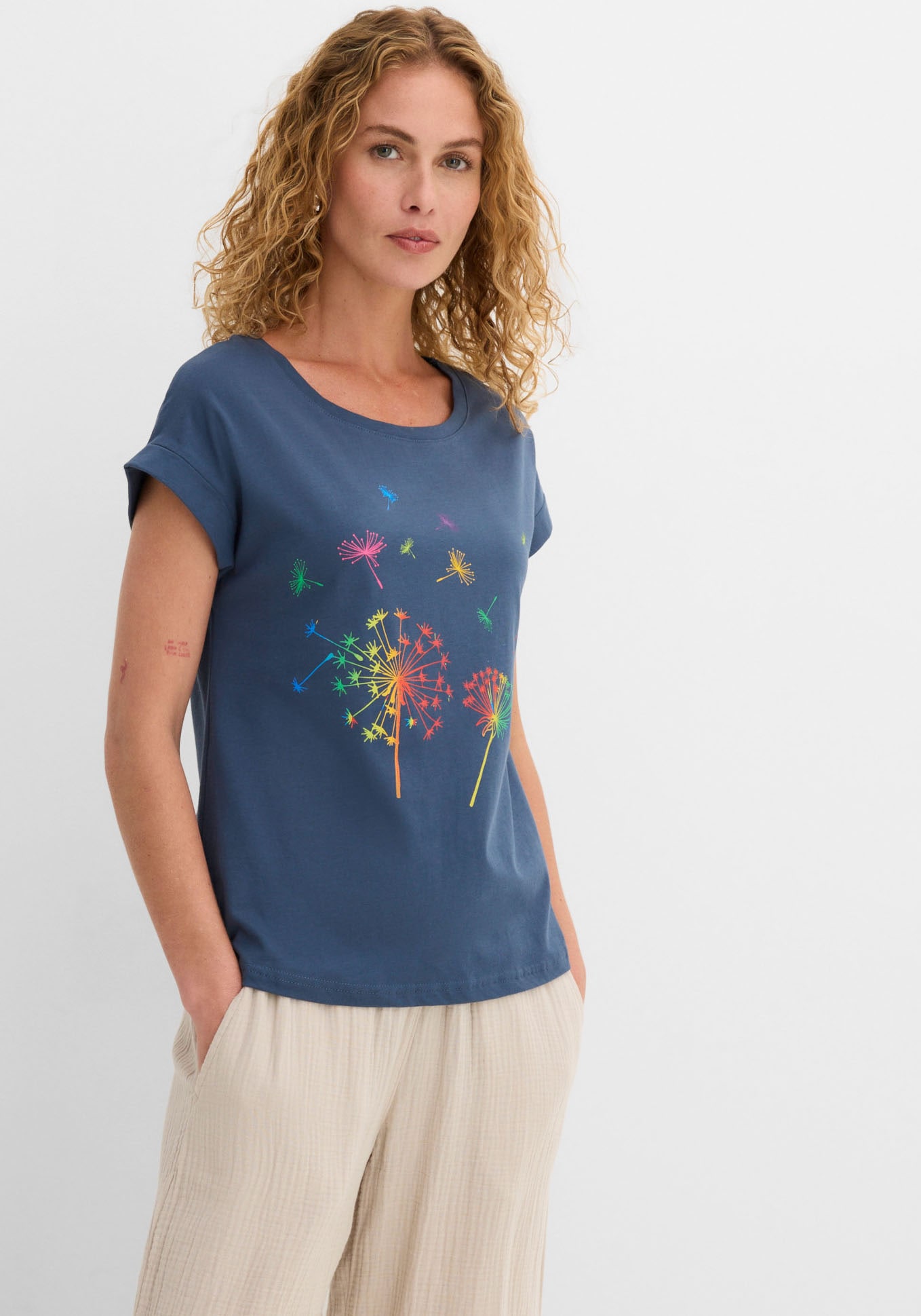 bonprix T-Shirt bequeme Passform, Kurzarm-Design, aus Baumwolle