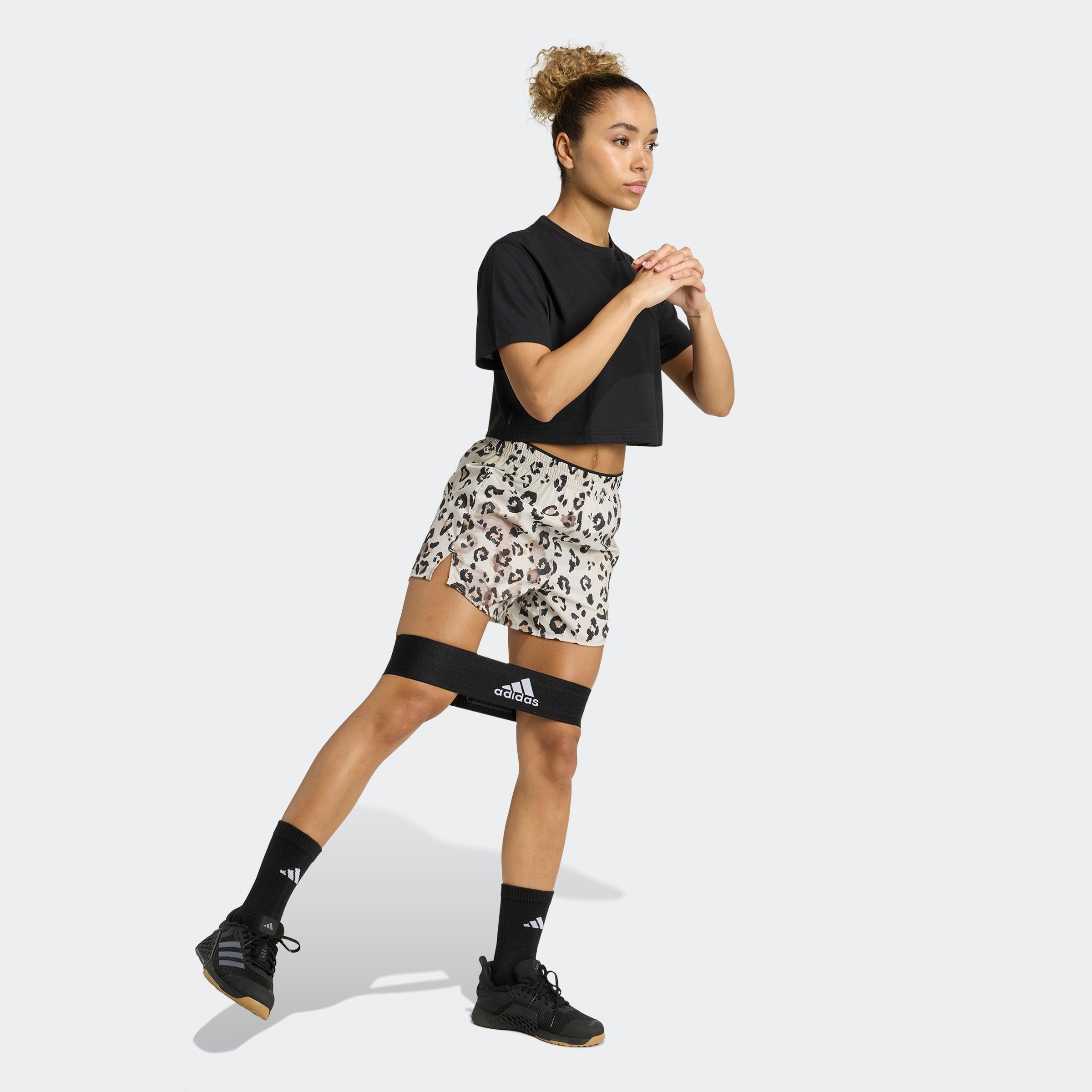 adidas Performance Shorts »WE WVN SHRT AOP«, (1 tlg.)