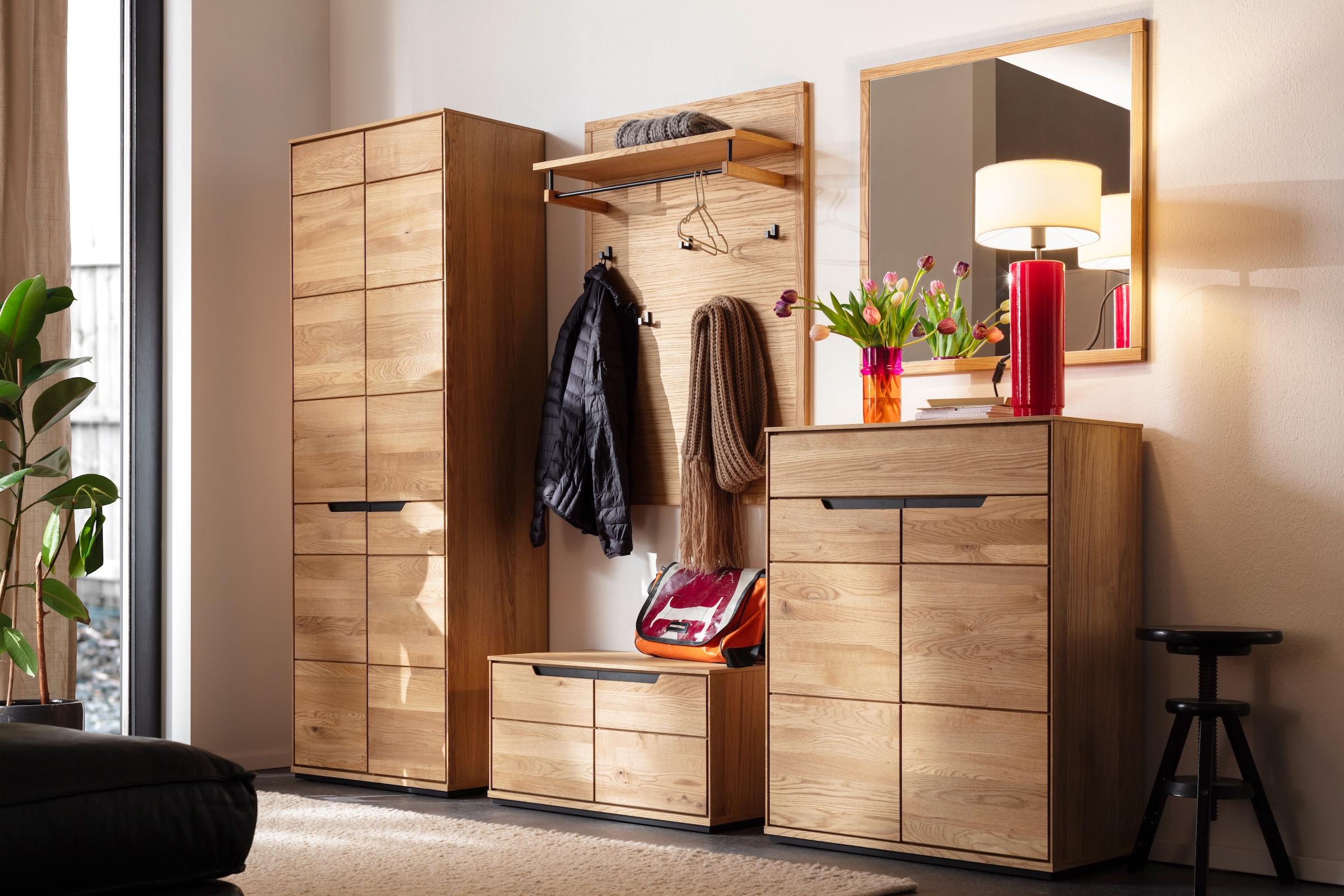 MCA living Sitzbank »Araya Garderobenbank,Flurbank,Bank mit Stauraum,Bankmöbel,Breite 79 cm« Set, 1 Stück, 1 Stk. tlg. FSC-Mix, Türen gedämpft, Made in Europe