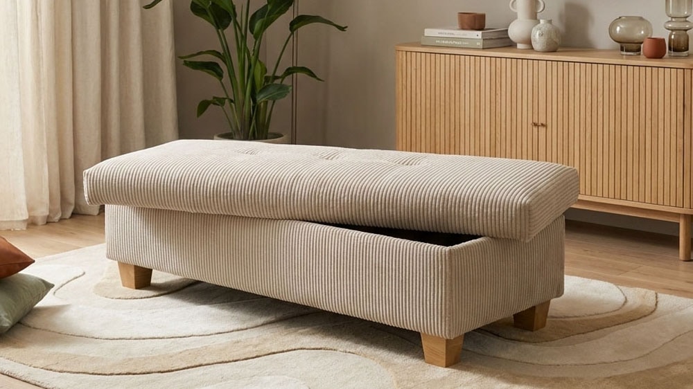 OTTO home Hocker "Eggery 131 cm, mit großem Staufach & bequem gepolstert" Polsterhocker Egedal mit Staufach, passend zum Sofa