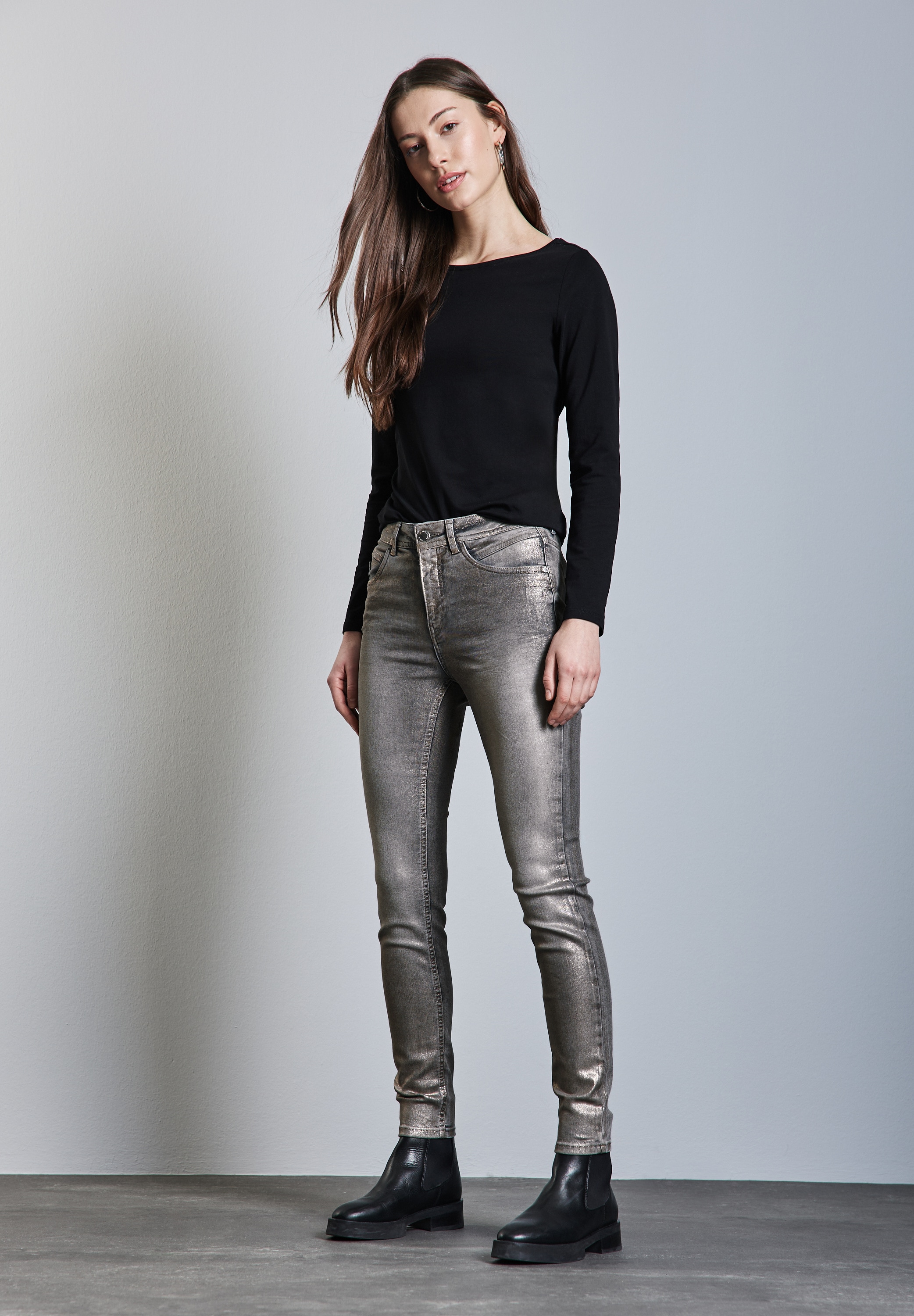 STREET ONE Slim-fit-Jeans, aus Baumwolle mit Stretchanteil