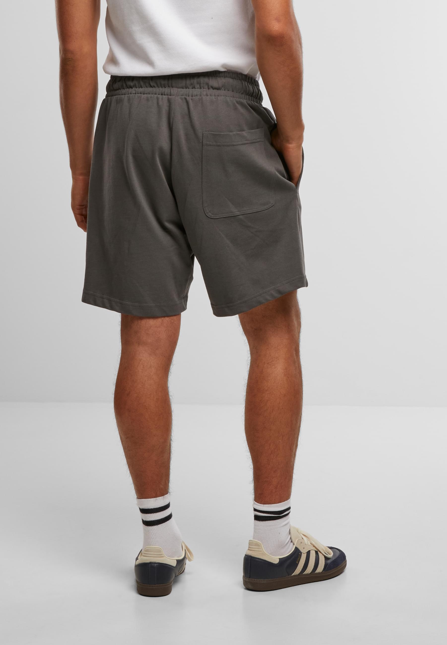 URBAN CLASSICS Sweatshorts »Urban Classics Heavy Jersey Pintuck Track Shorts«, (1 tlg.)
