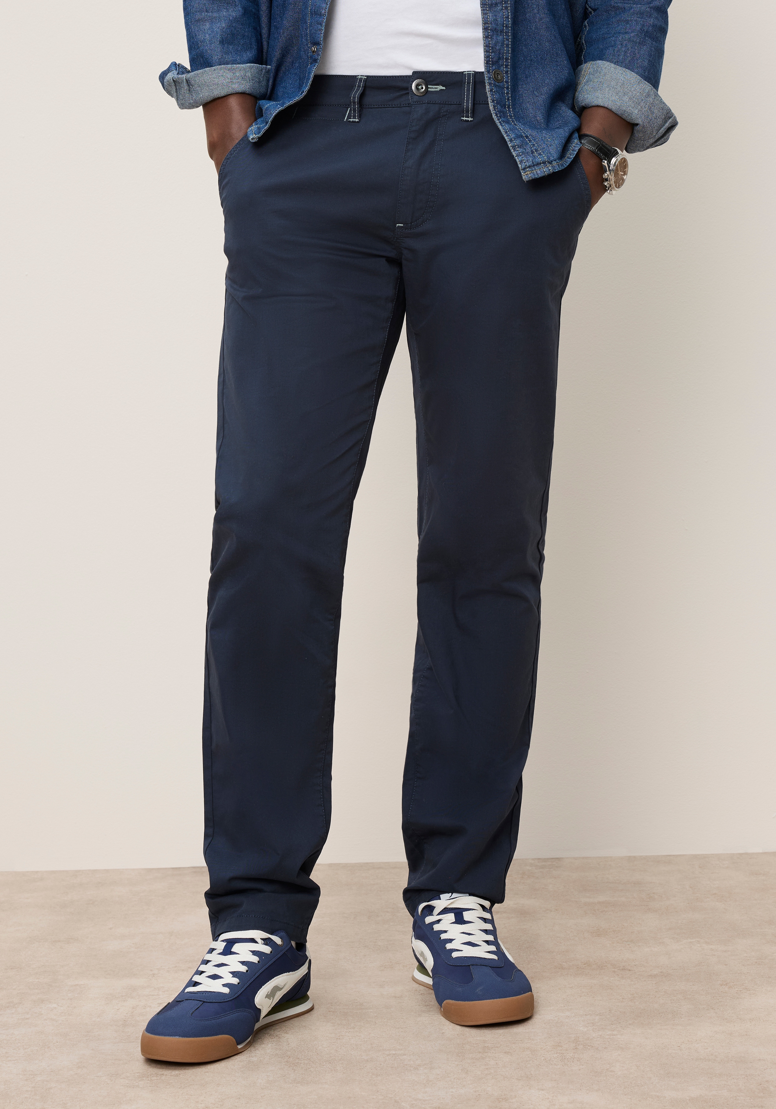 KangaROOS Chinohose Regular Fit, mit geradem Bein, etwas niedrigere Leibhöhe
