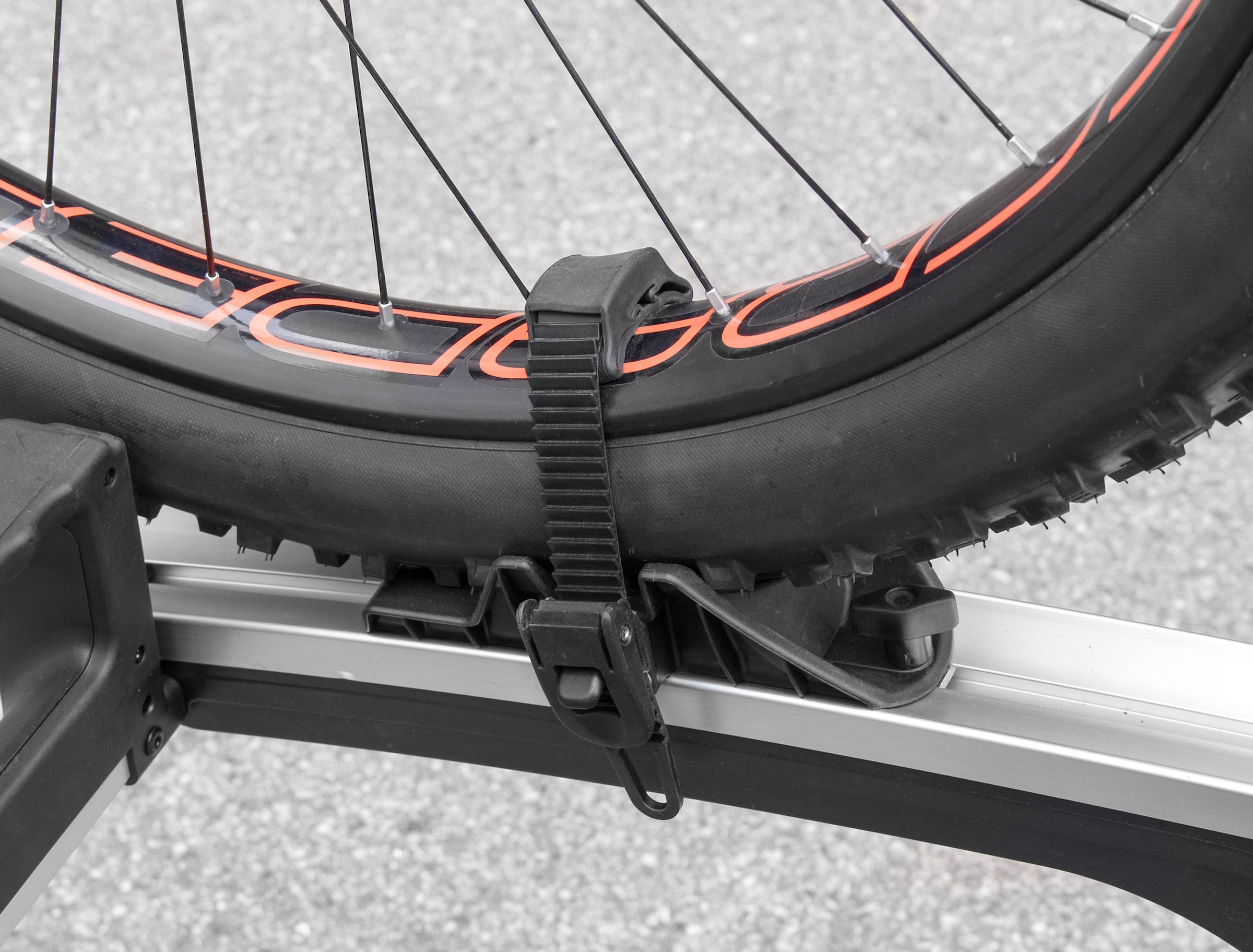EUFAB Fahrradträger-Radstopper »Radstopper für breite Reifen«, Für breite Reifen