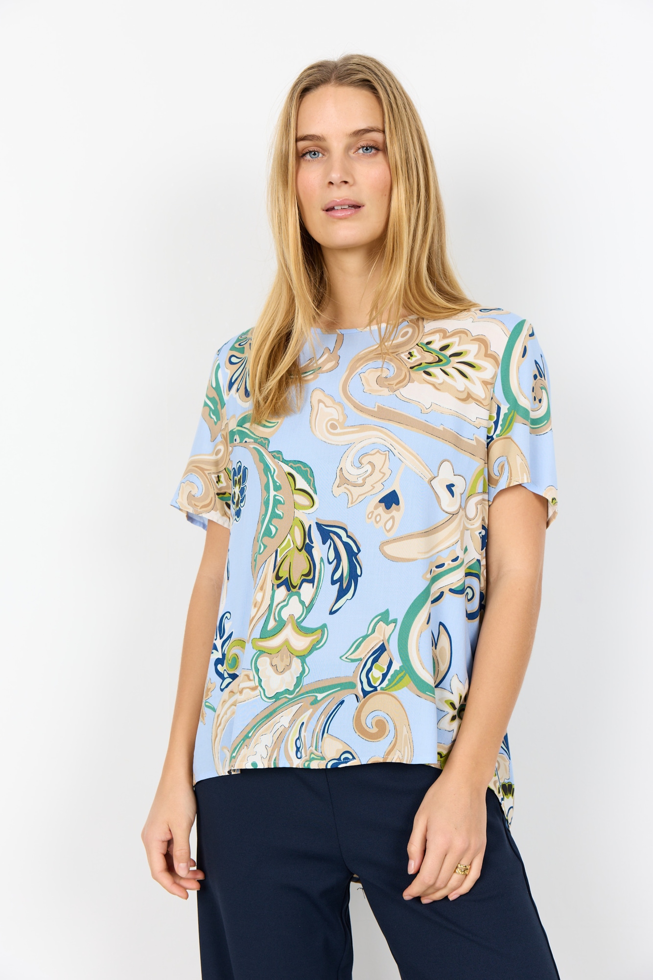soyaconcept Shirtbluse "SC-CASJA 1" aus Viskose, normale Passform, mit gemustertem Druck, pflegeleicht