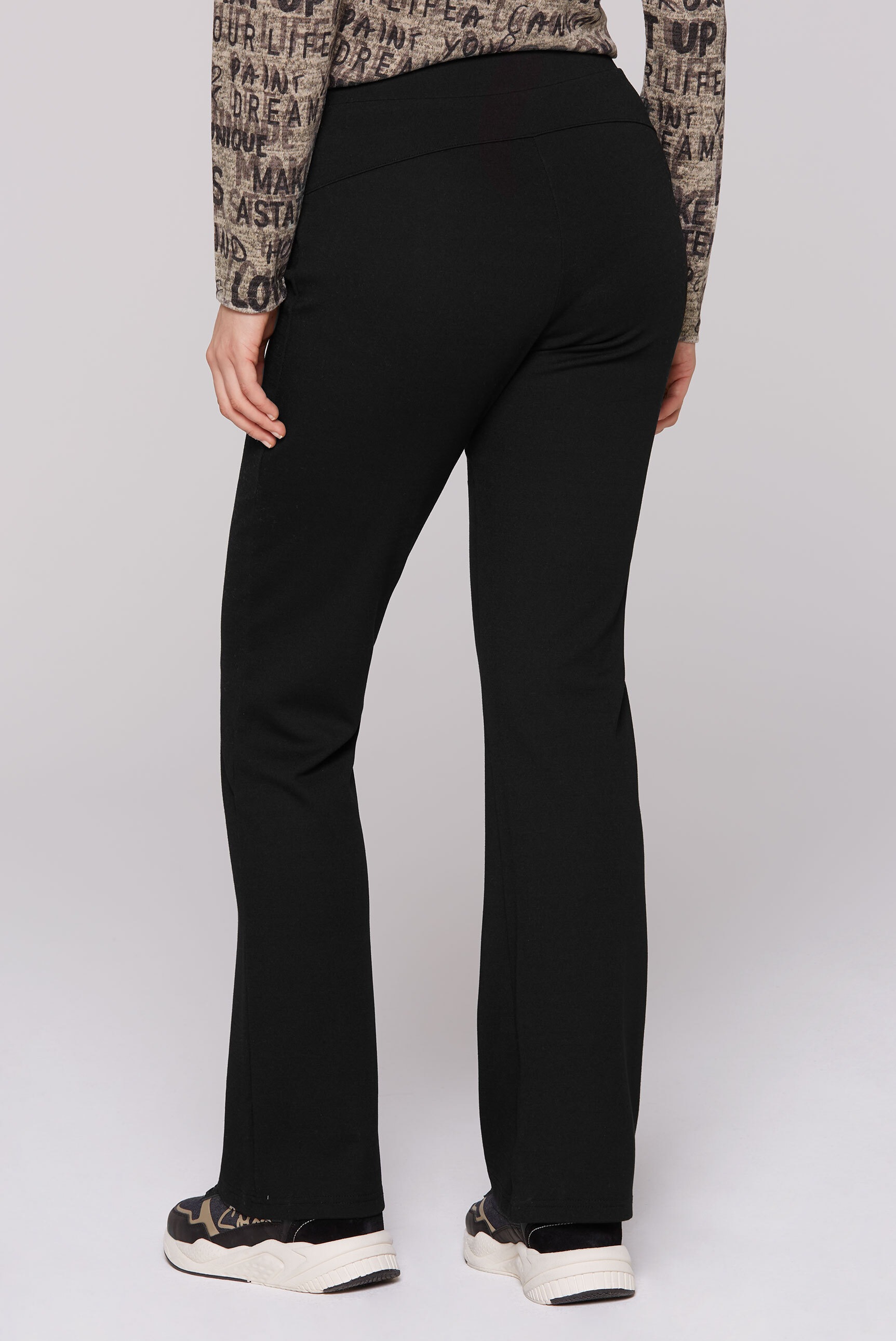 SOCCX Stoffhose, mit Elastikbund