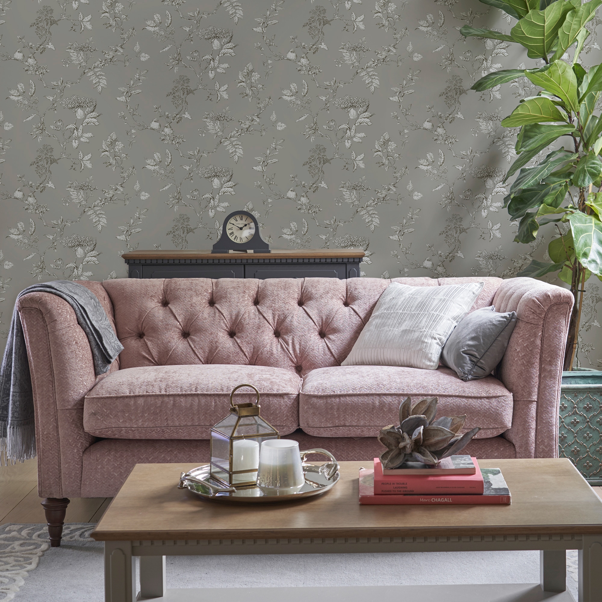 LAURA ASHLEY Vliestapete "Elderwood" gemustert FSC zertifiziert, mit lebhaftem Druck, 10 Meter Länge