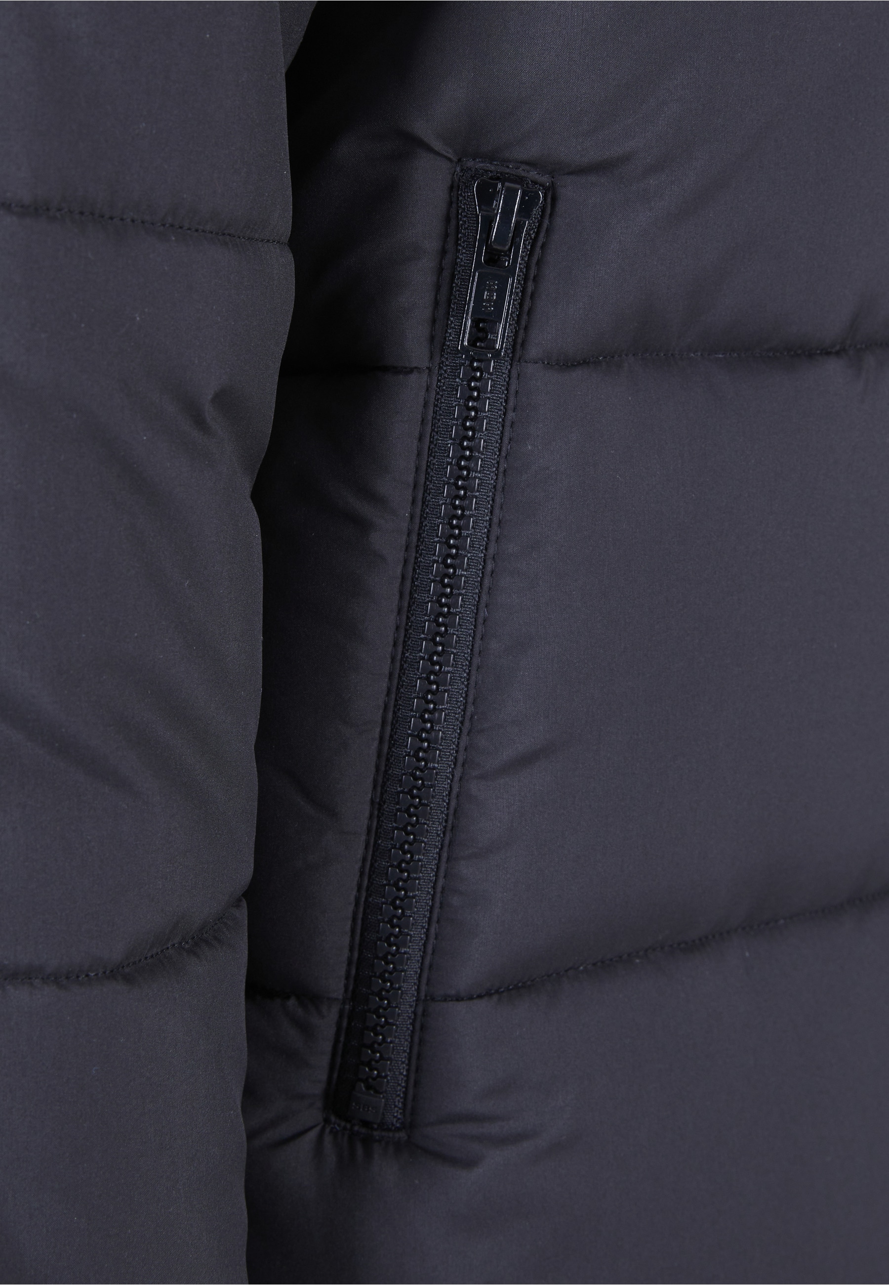 URBAN CLASSICS Winterjacke »Urban Classics Damen Ladies Hooded Mixed Puffer Coat« 1 Stk. tlg. ohne Kapuze