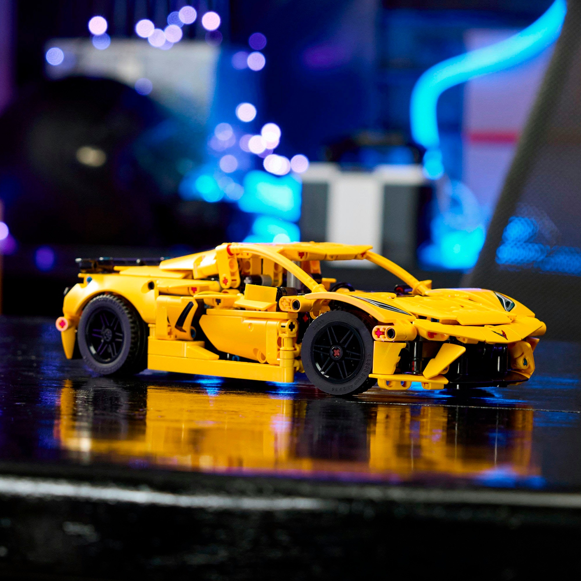 LEGO® Konstruktionsspielsteine »Chevrolet Corvette Stingray (42205), LEGO® Technic«, (732 St.), Made in Europe