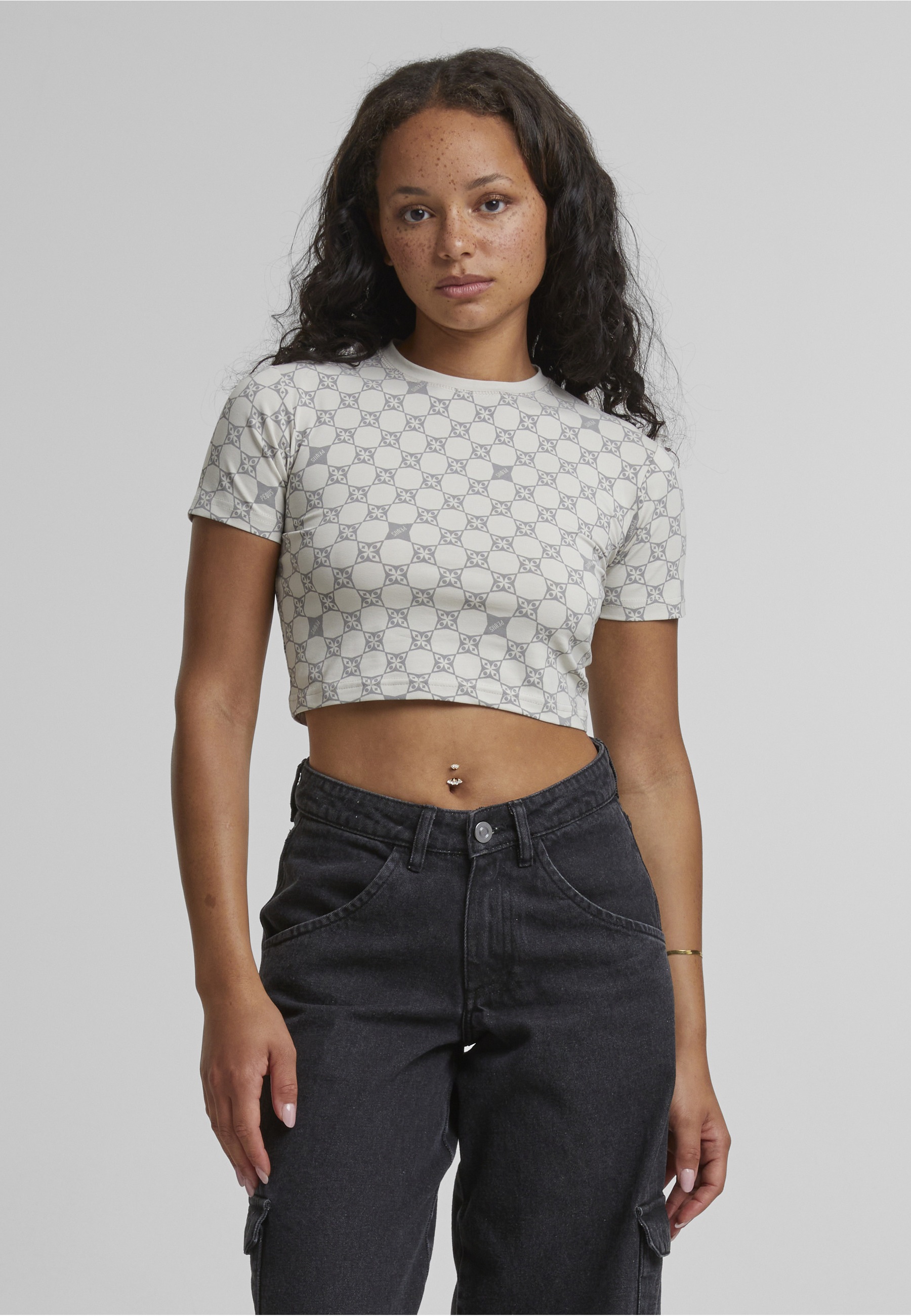 PEQUS Shirttop »PEQUS PEQUS Aether Monogram Top«