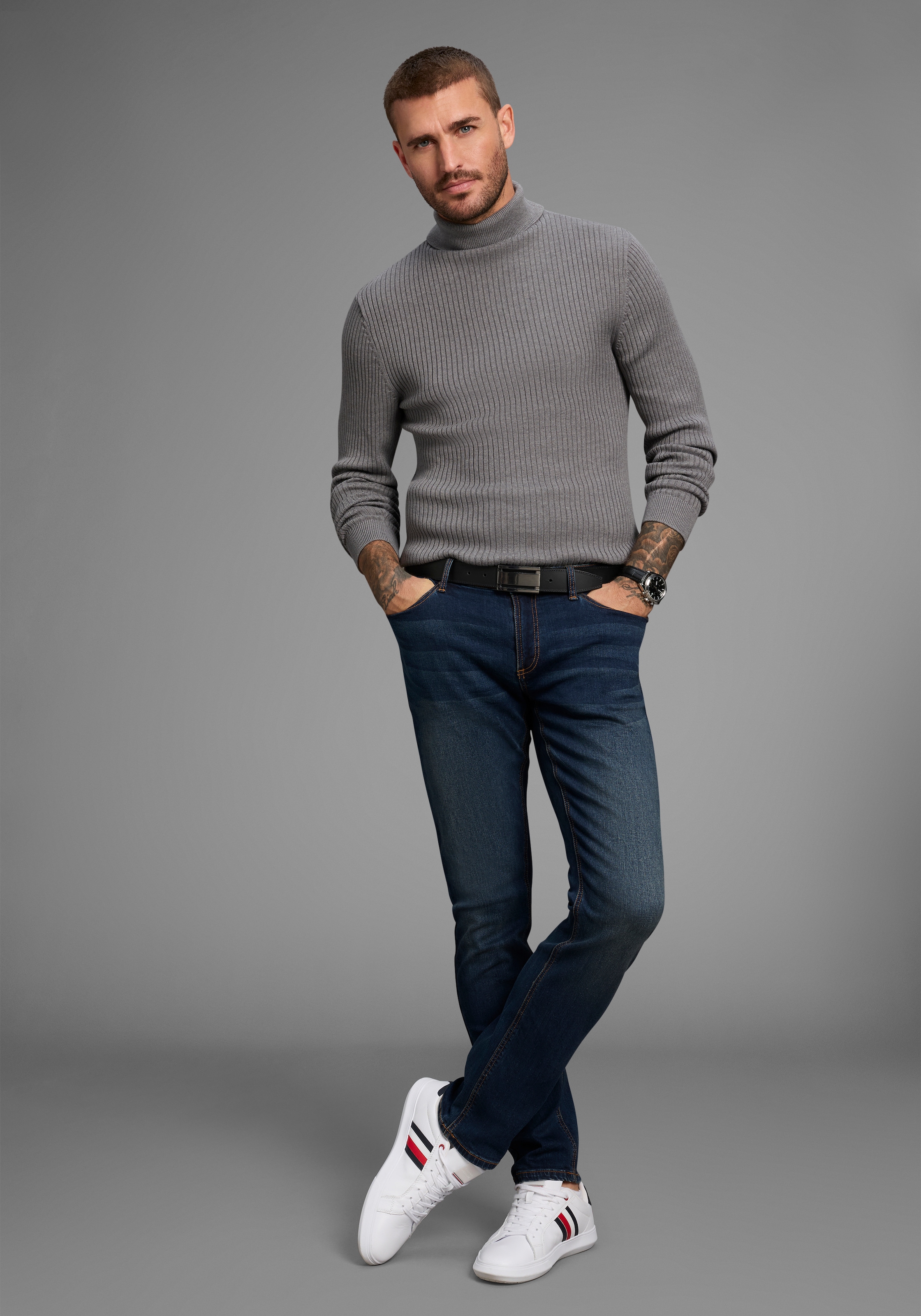 Bruno Banani Straight-Jeans »Hutch«, gerade Beinform, teilweise mit modischen Destroyed-Effekten