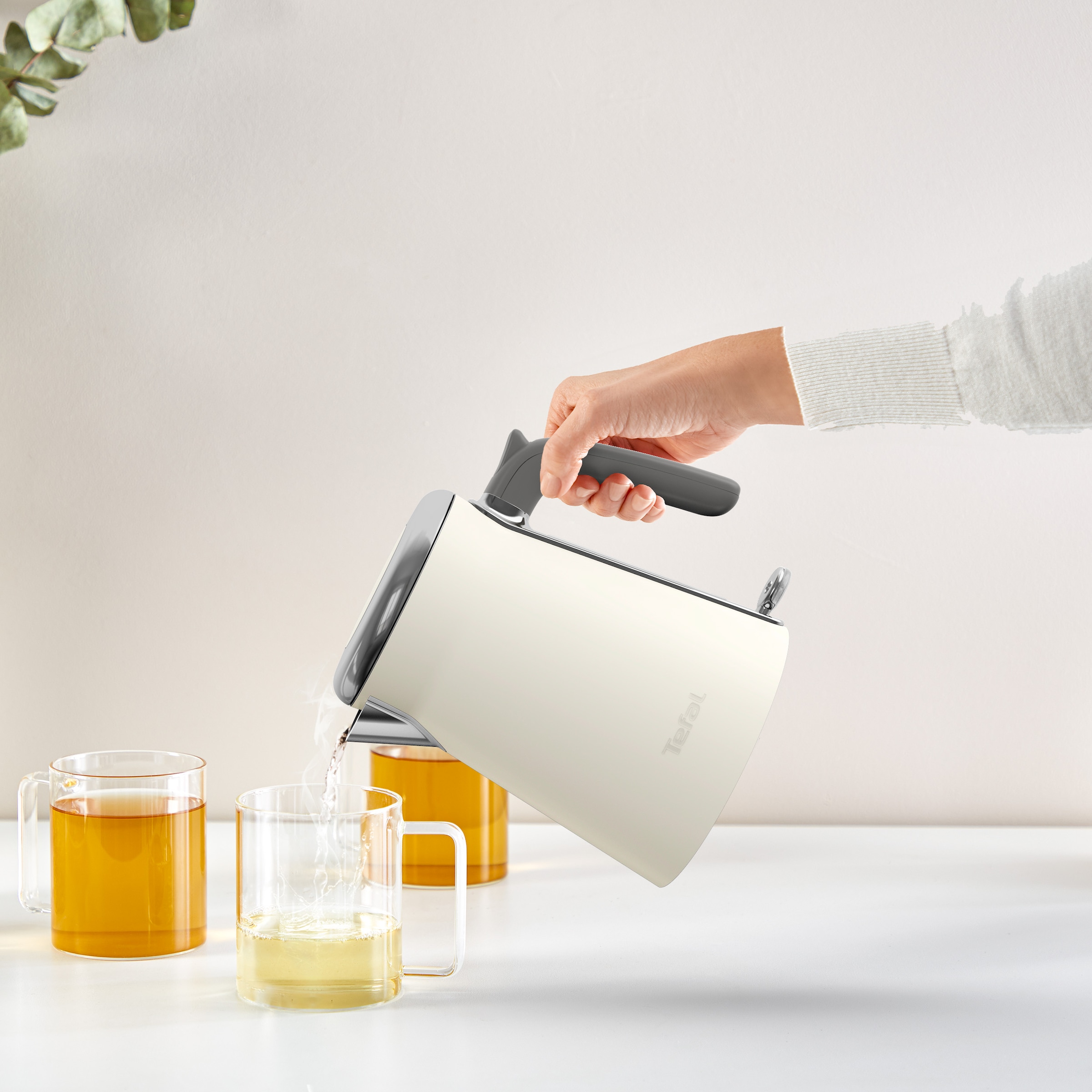 Tefal Wasserkocher »KI666A Collection«, 1,7 l, 2400 W, Deckelöffnung auf Knopfdruck, großes Fassungsvermögen von 1,7 l