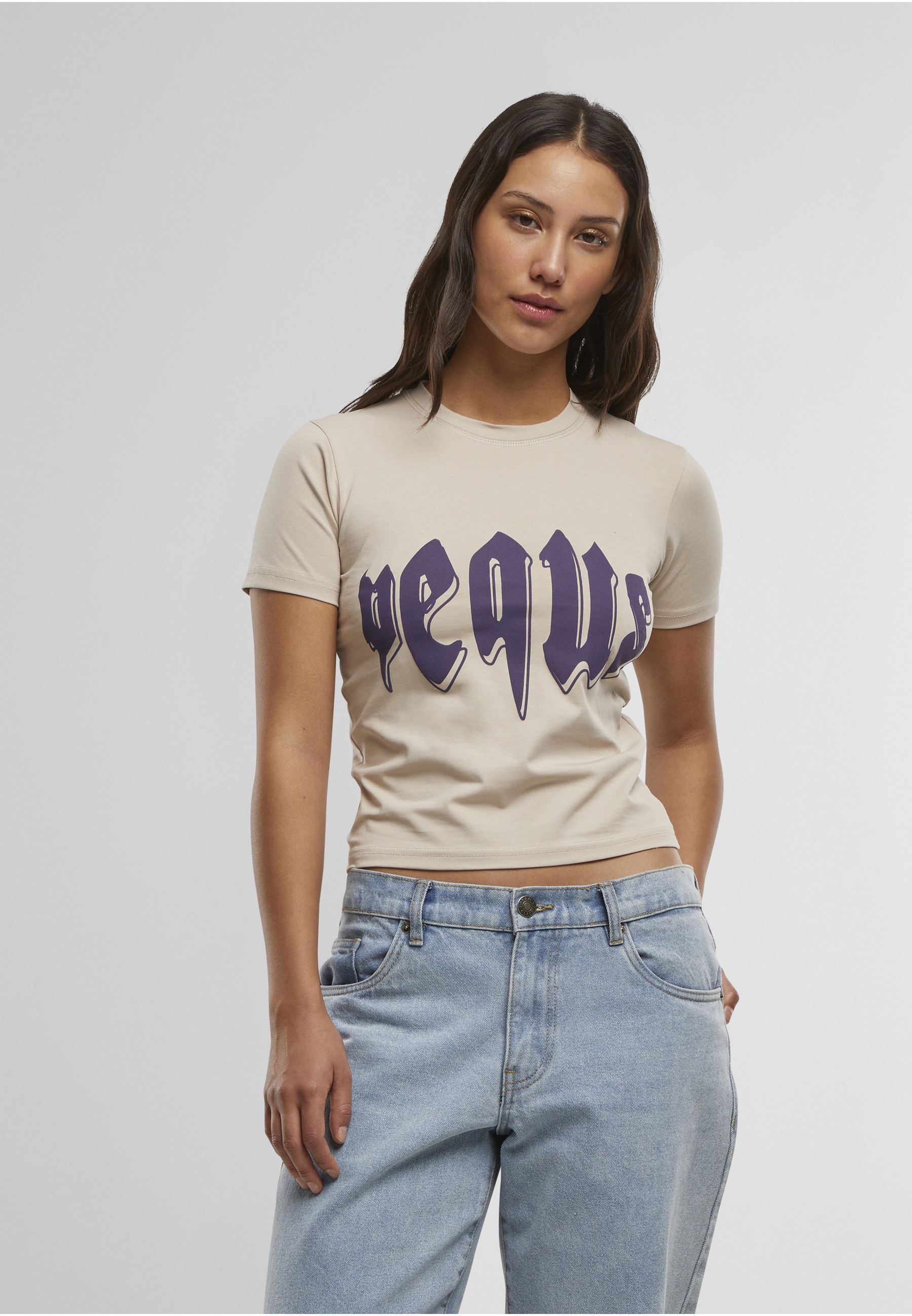 PEQUS T-Shirt »PEQUS PEQUS Fitted Outlined Mythic Logo T-shirt« 1 Stk.