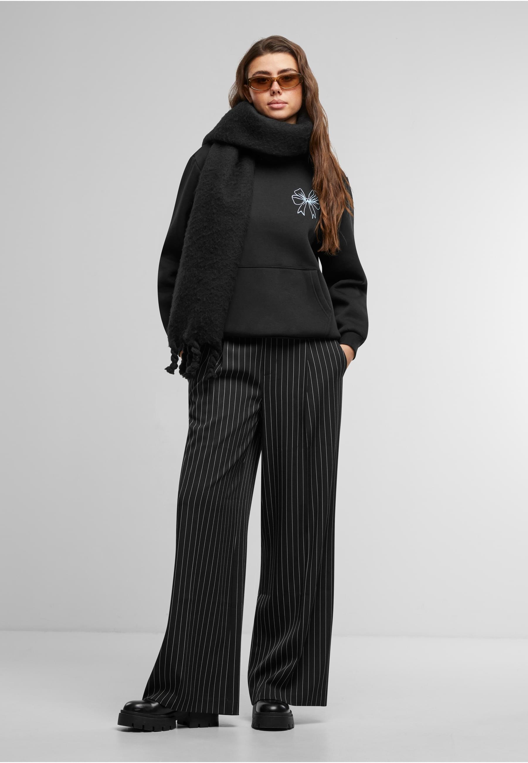 Miss Tee Kapuzenpullover »Miss Tee Good Vibes Bow Ladies Fluffy Hoody«, (1 tlg.)