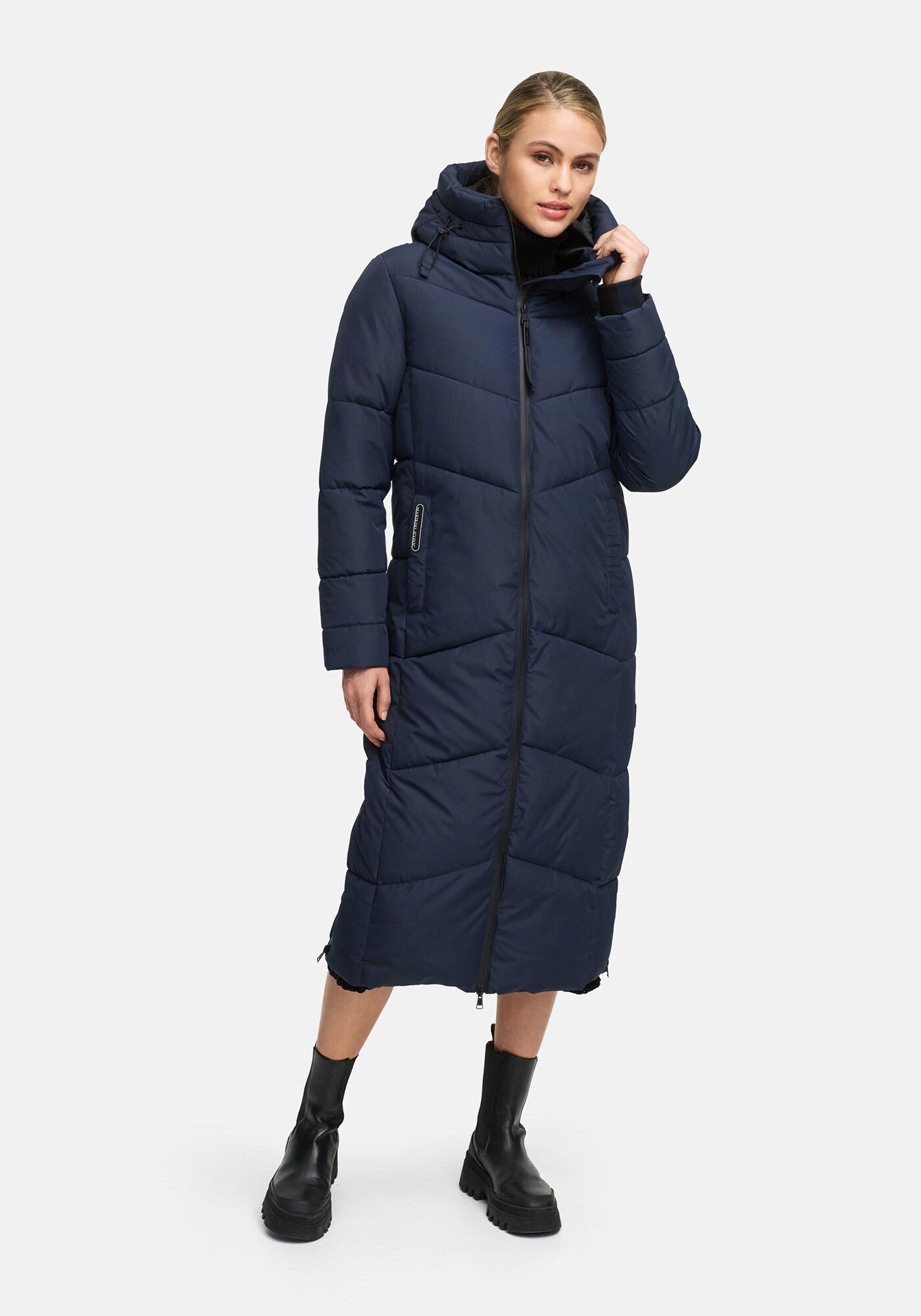 Marikoo Winterjacke "Firella" extra lange Passform mit seitlichen Schlitzen
