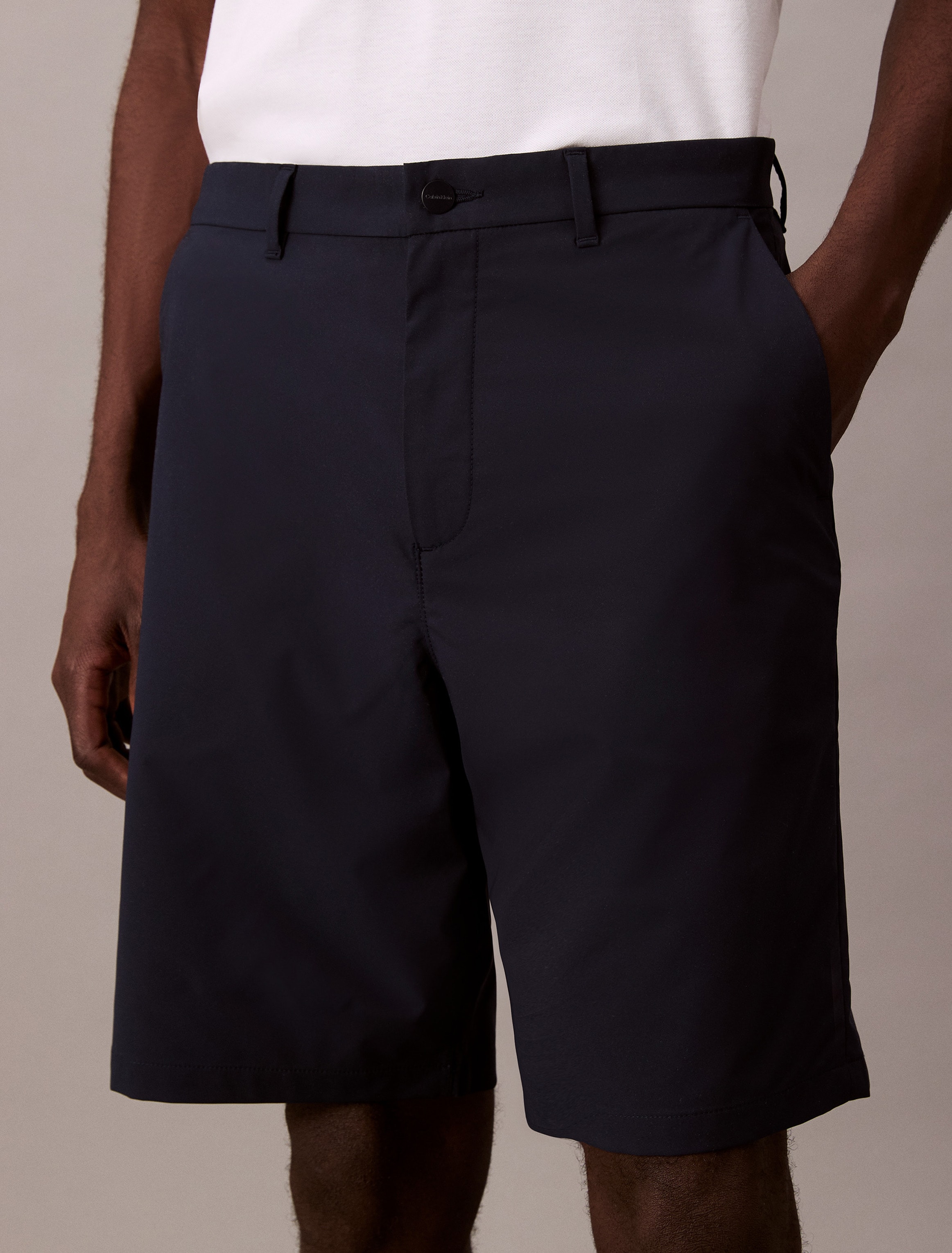 Calvin Klein Shorts "CLASSIC TECH SHORT 9 in", Mit Gürtelschlaufen günstig online kaufen