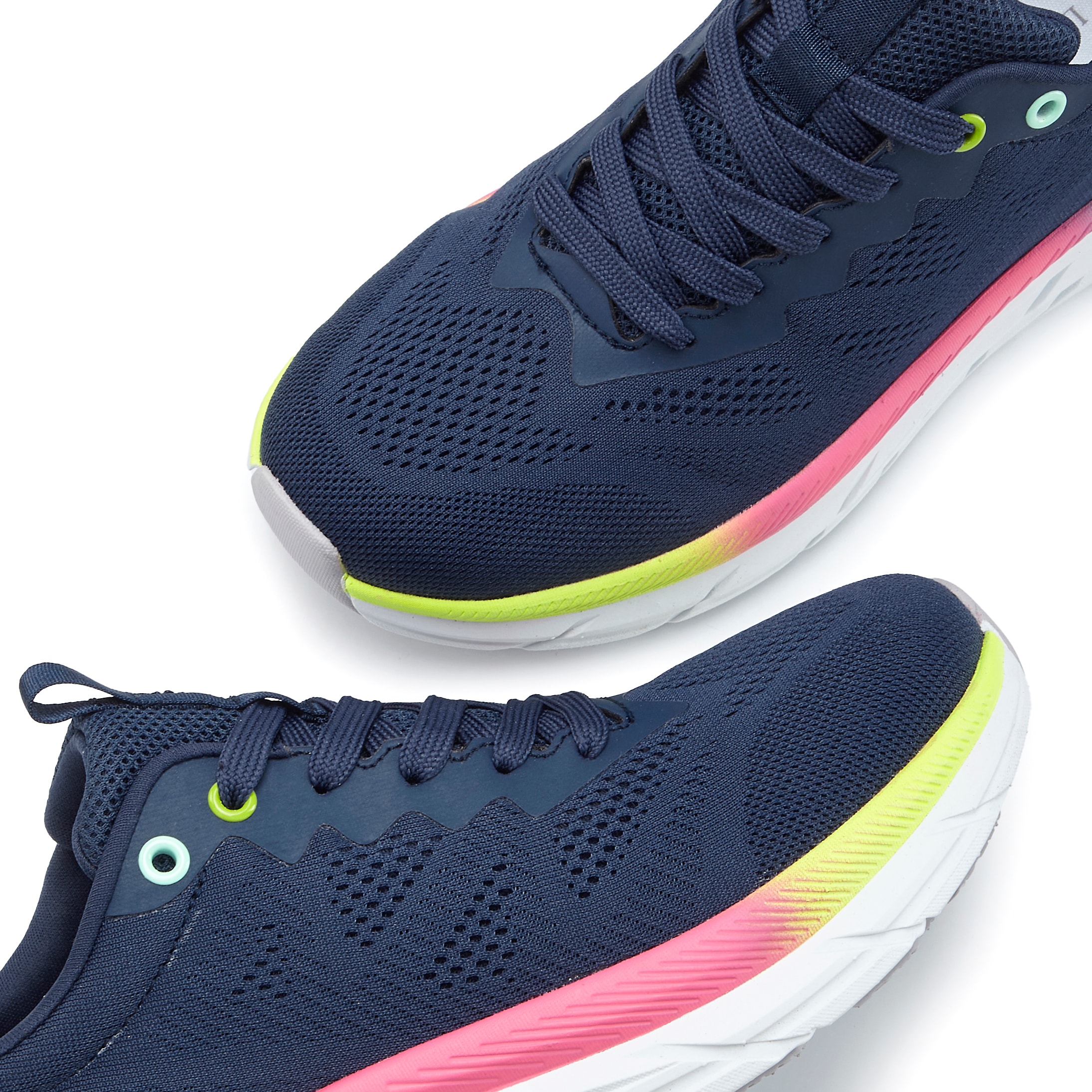 LASCANA Sneaker »Textilschuh, Halbschuh, Turnschuhe,«  mit modischen Farbdetails VEGAN