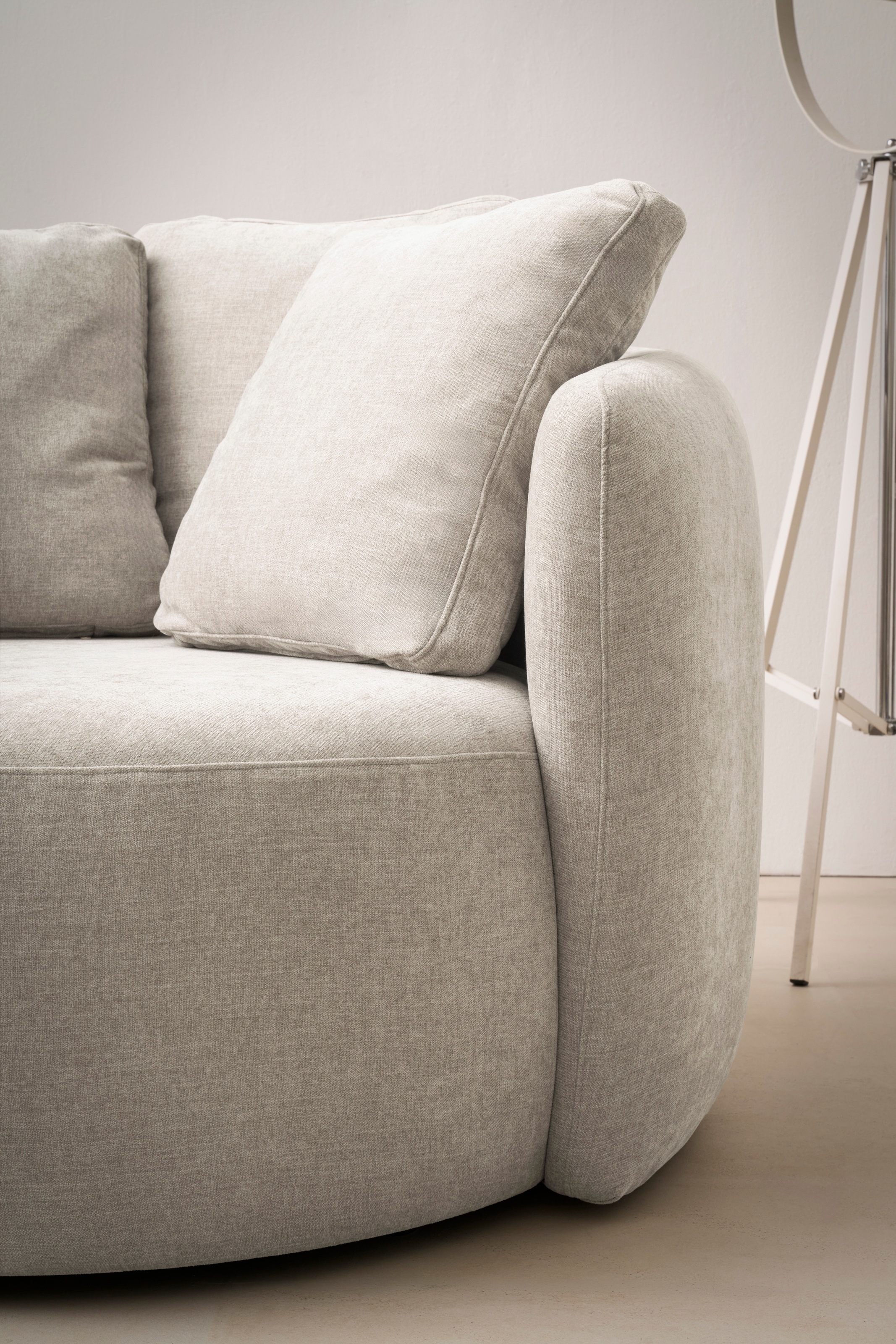 OTTO home Sessel »Kaarl, moderner Rundsessel, Loungesessel, Loveseat« Webstoff, in fünf Farben, inkl. Rückenkissen, zeitloses Design