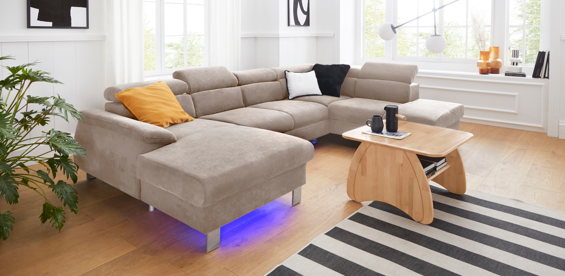 COTTA Wohnlandschaft »Komaris U-Form«, inklusive Kopfteilverstellung, wahlweise mit Bettfunktion und RGB-LED