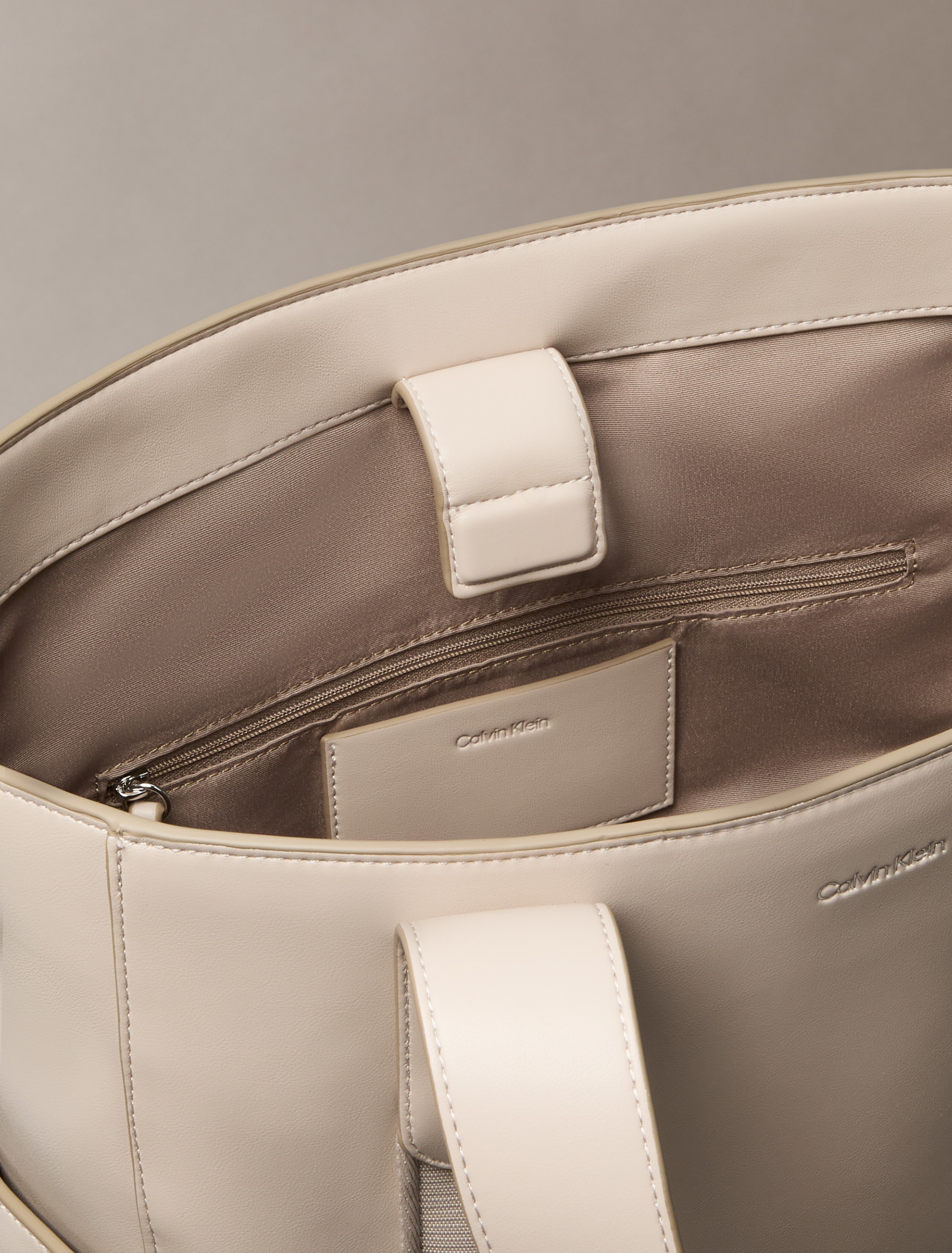 Thumbnail - Calvin Klein Tragetasche "WEBBING STRAP TOTE" Henkeltasche, Schultertasche, Handtasche Damen