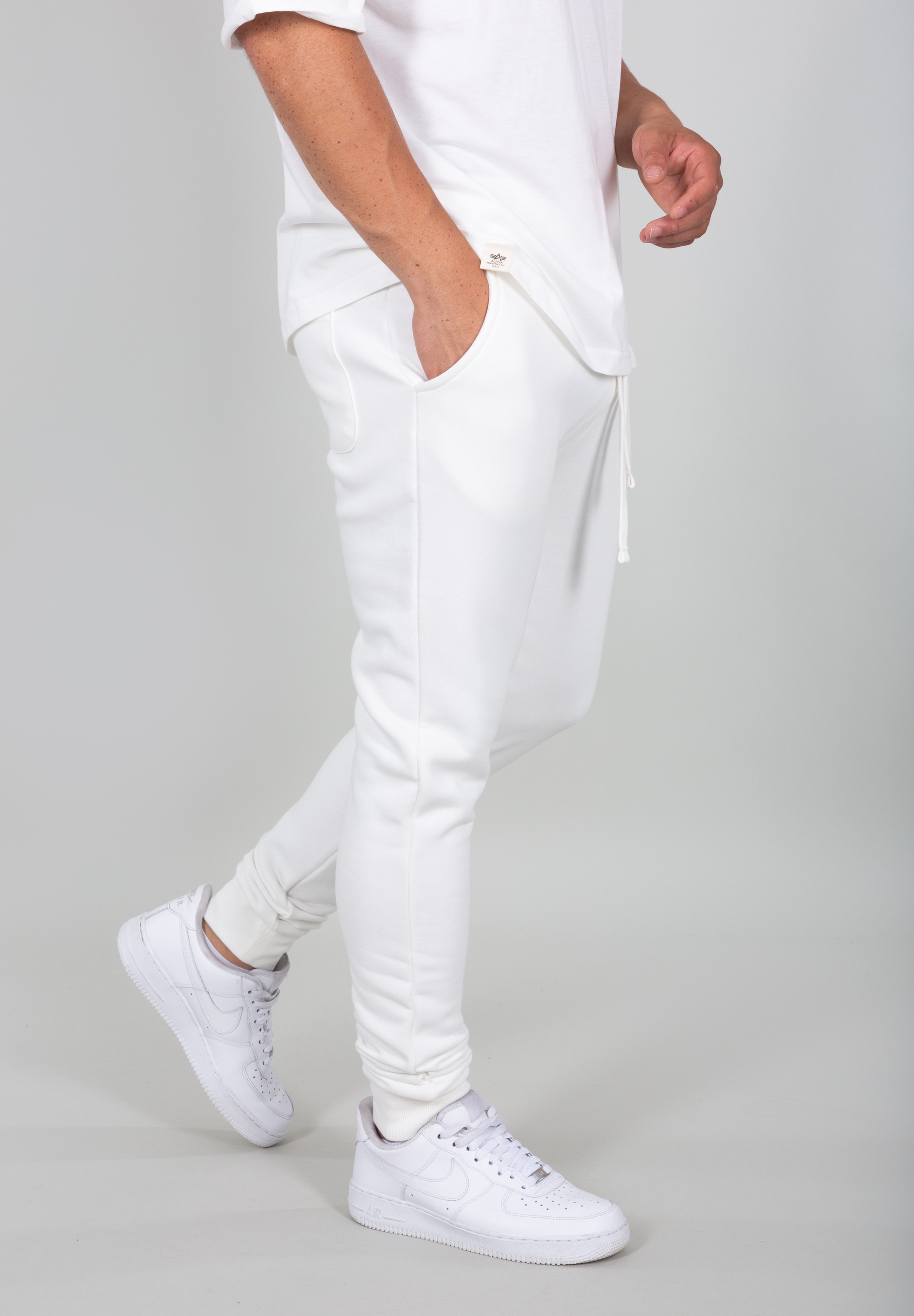 Alpha Industries Jogginghose »Alpha Industries Men - Jogger Organics Slim Jogger«