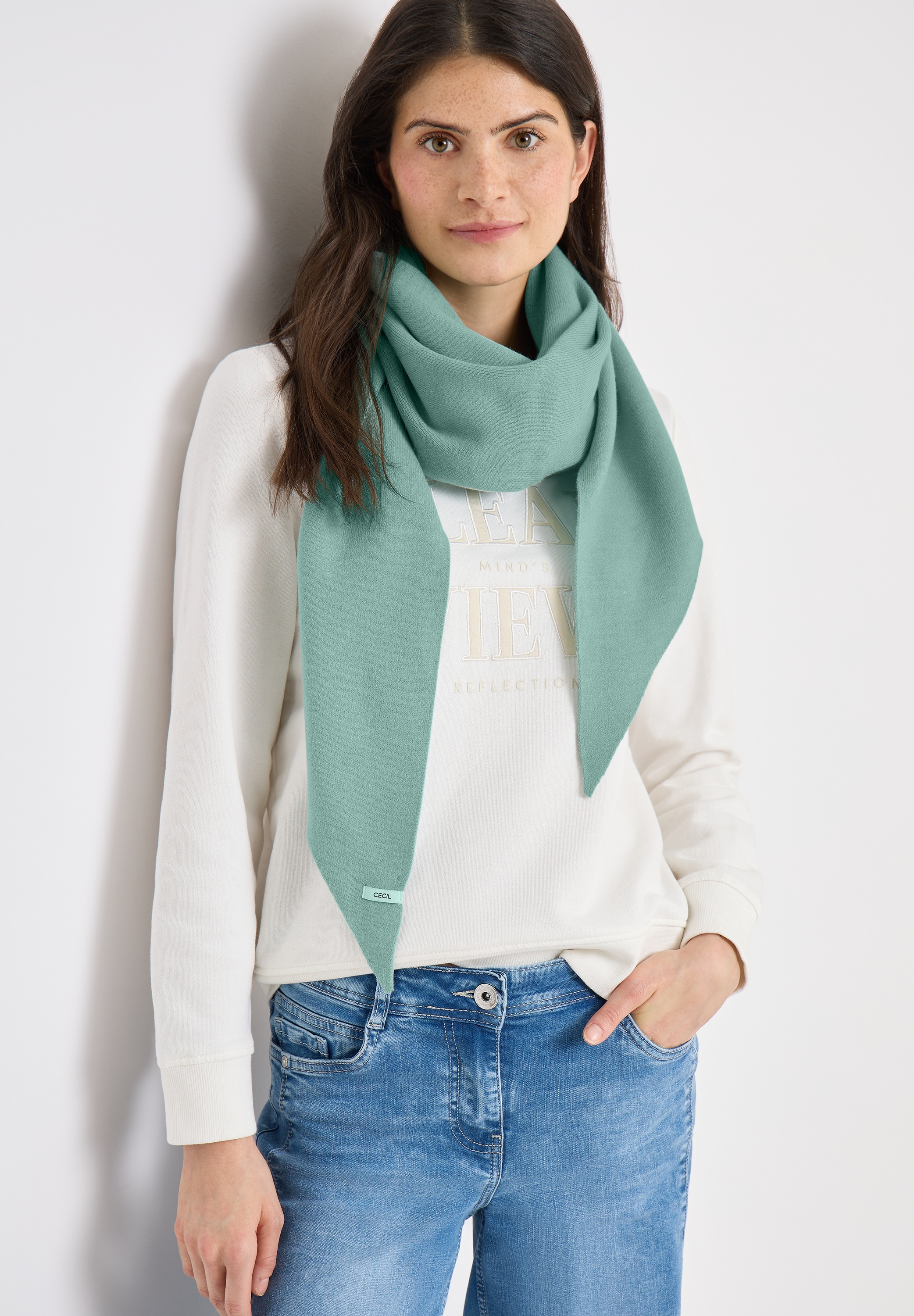 Cecil Halstuch im dreieckigen Schnitt