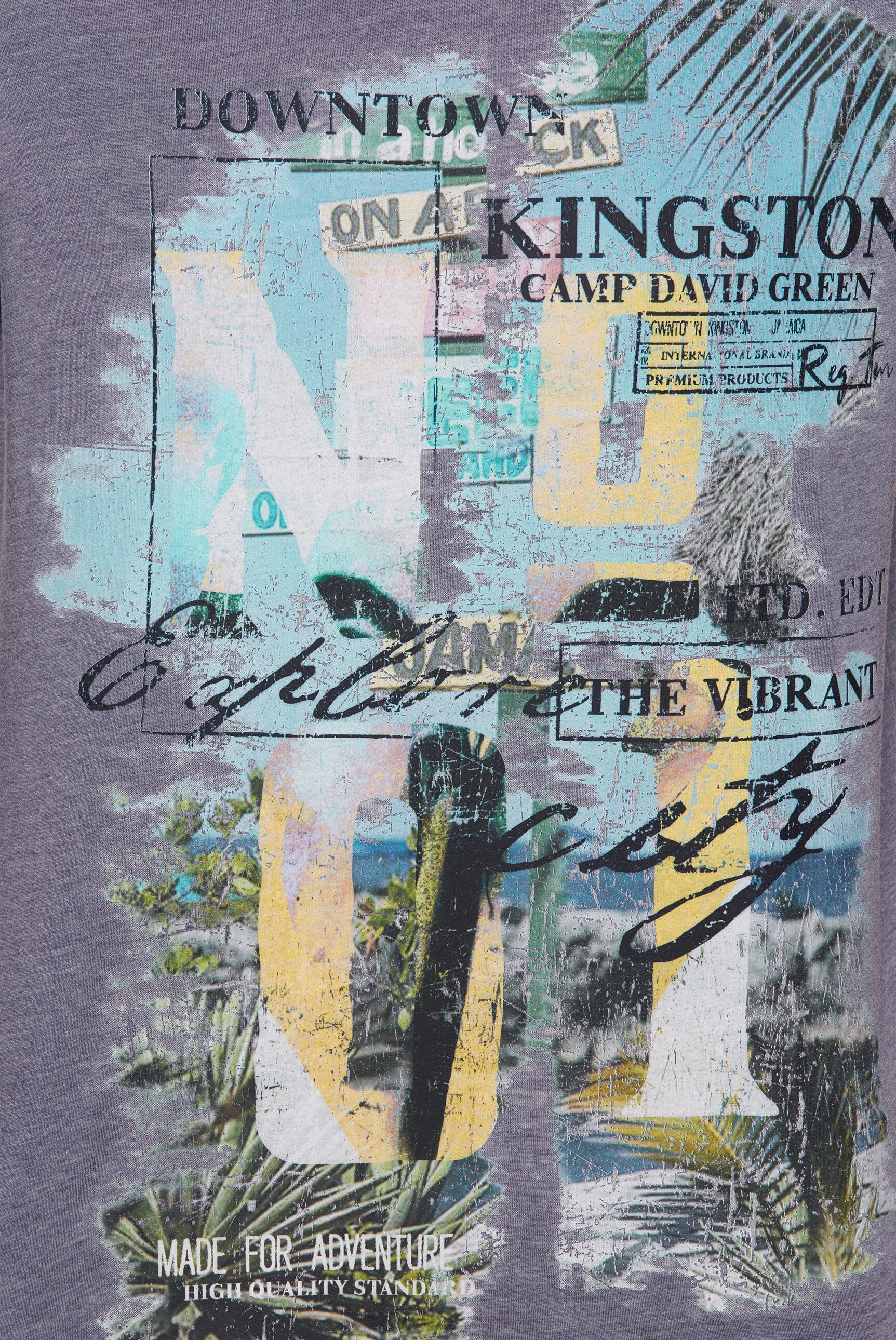 CAMP DAVID Rundhalsshirt, mit offener Kante am Ausschnitt