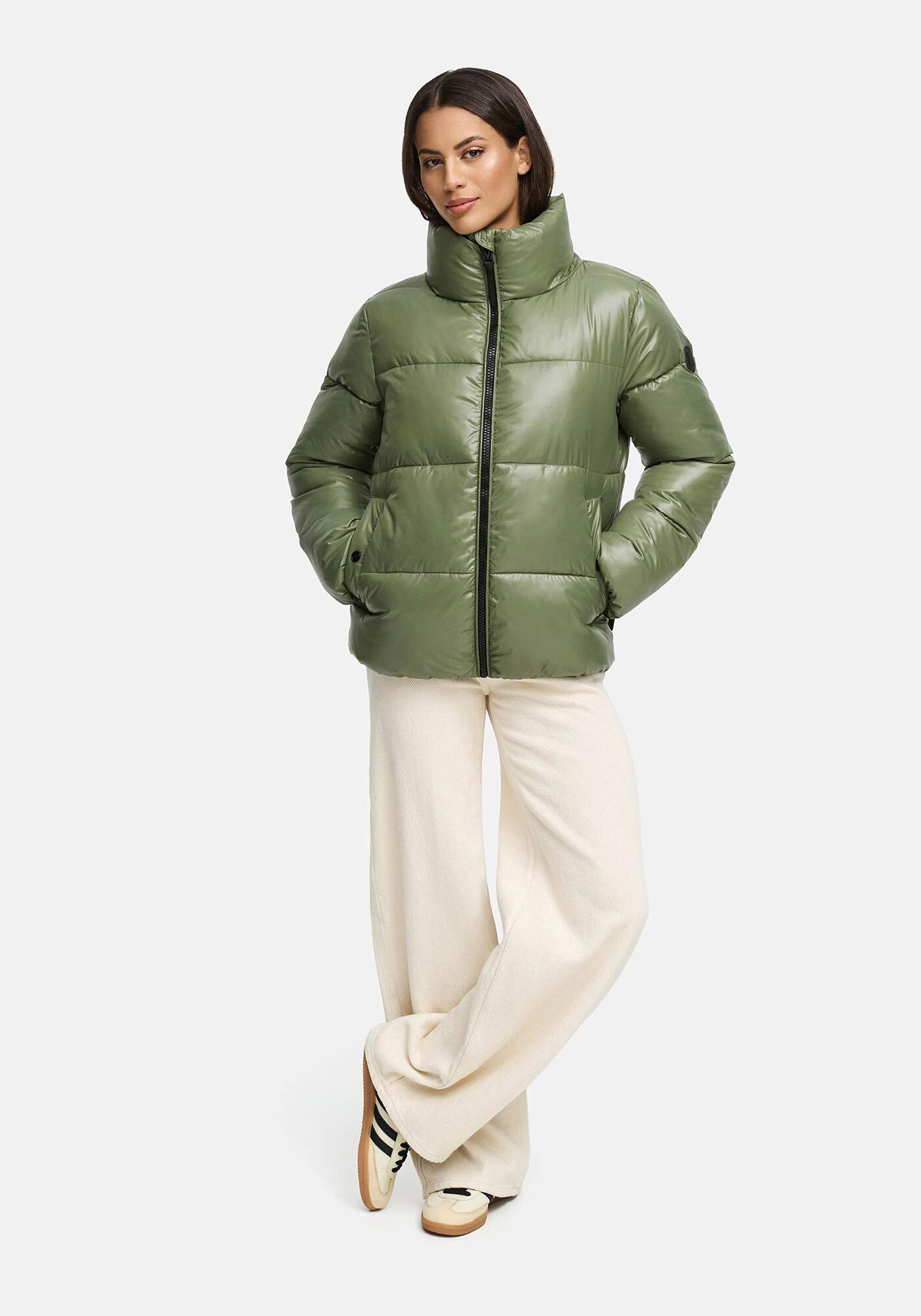 Thumbnail - Marikoo Winterjacke "Hazalee" mit leicht gläzendem Obermaterial und hohem Kragen