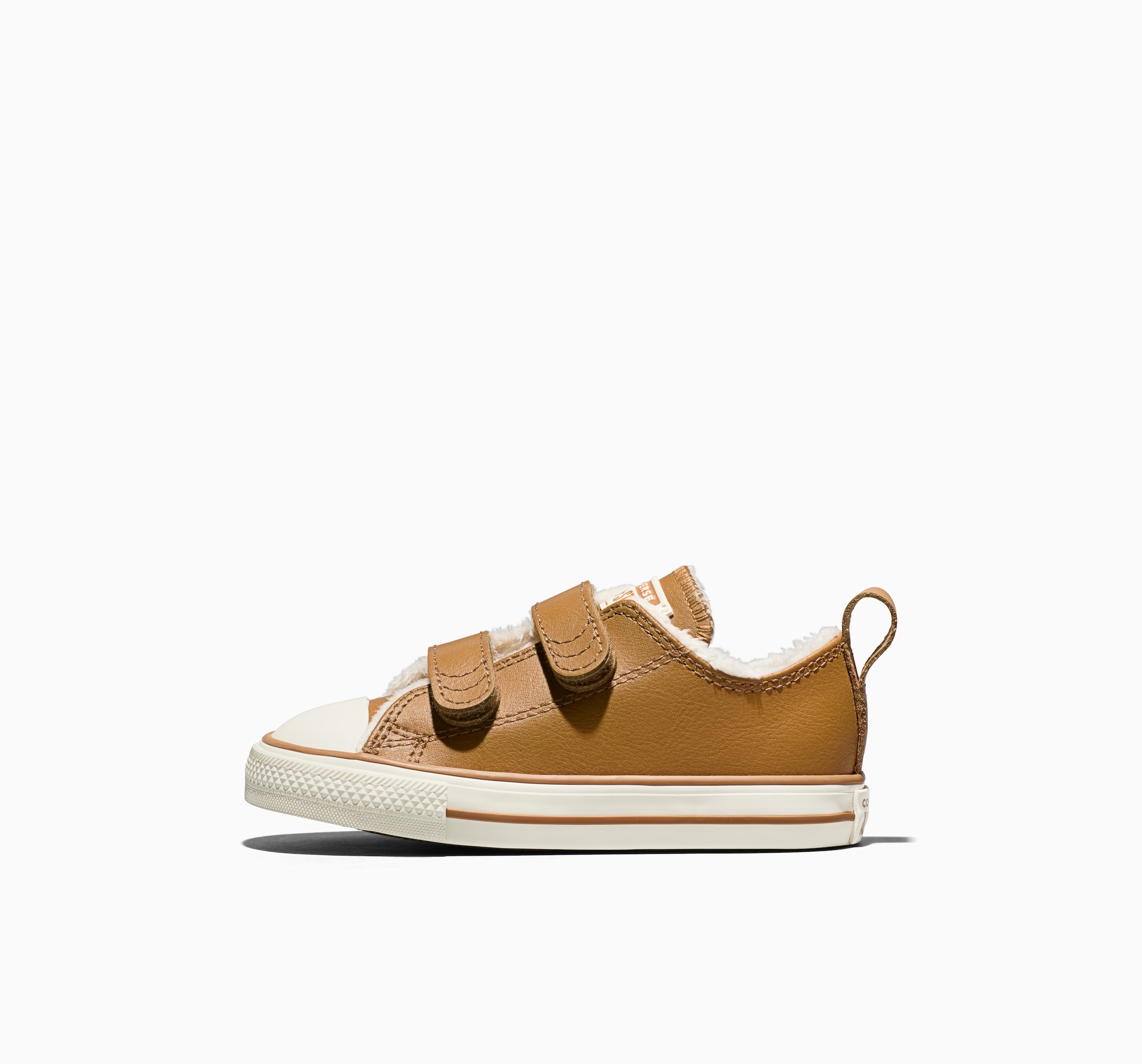 Converse Sneaker »Chuck Taylor All Star 2V«  wetterfestes Leder, gefüttert