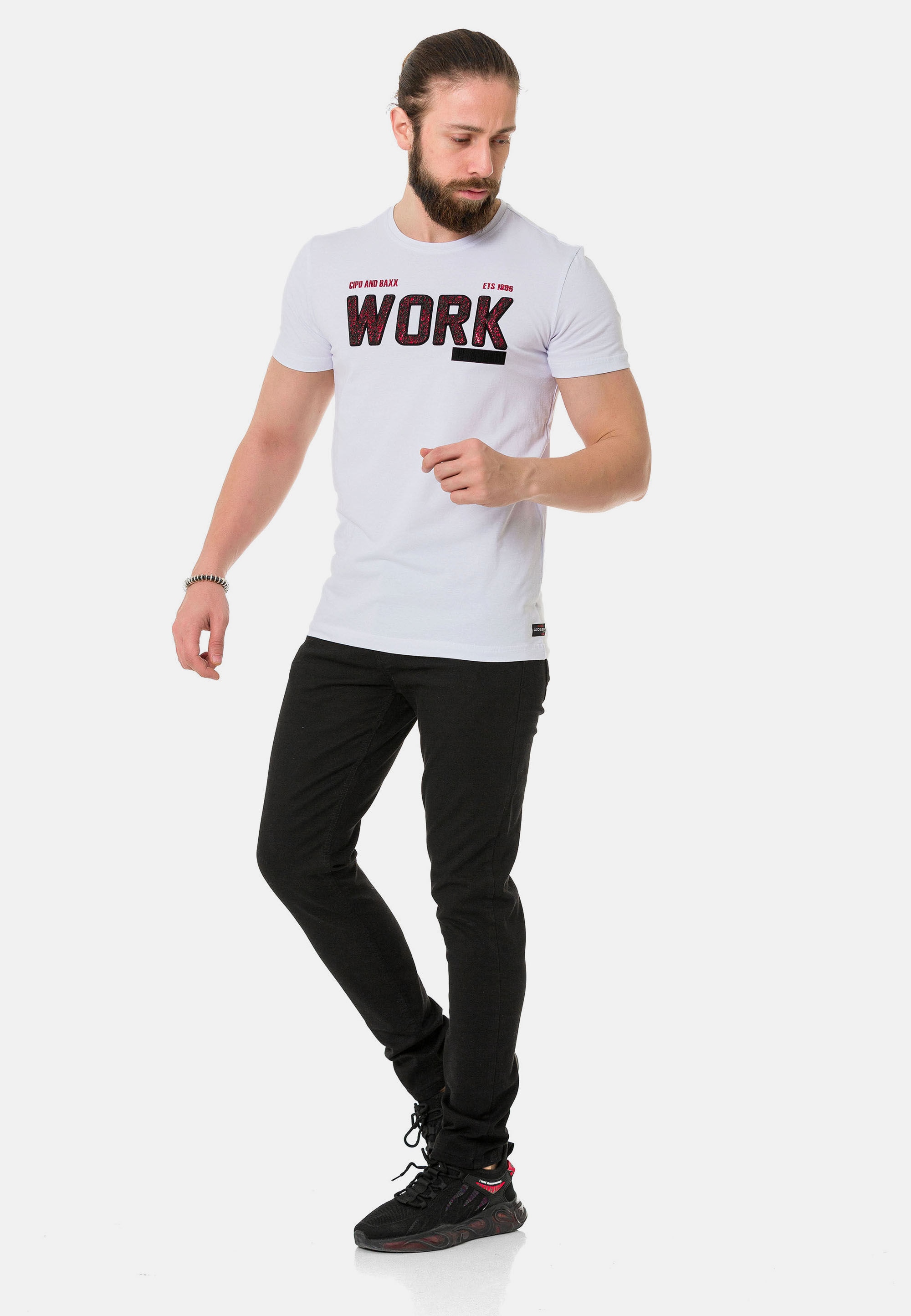 Cipo & Baxx T-Shirt »T-Shirt«, mit Rundhals-Ausschnitt
