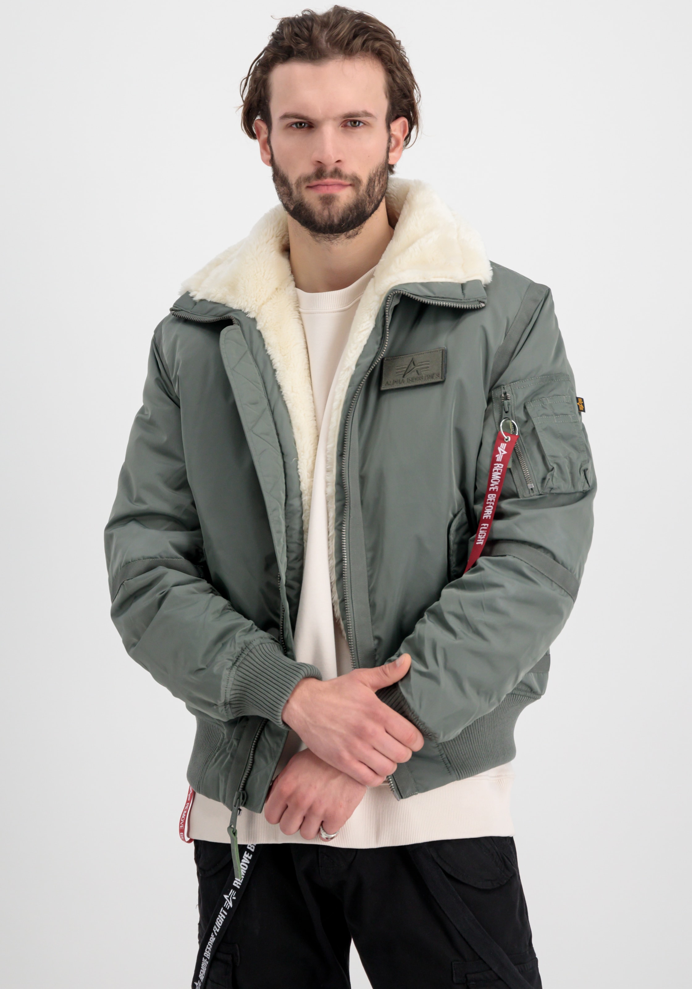 Alpha Industries Bomberjacke "B15-3 TT" Kunstfaser, regular fit