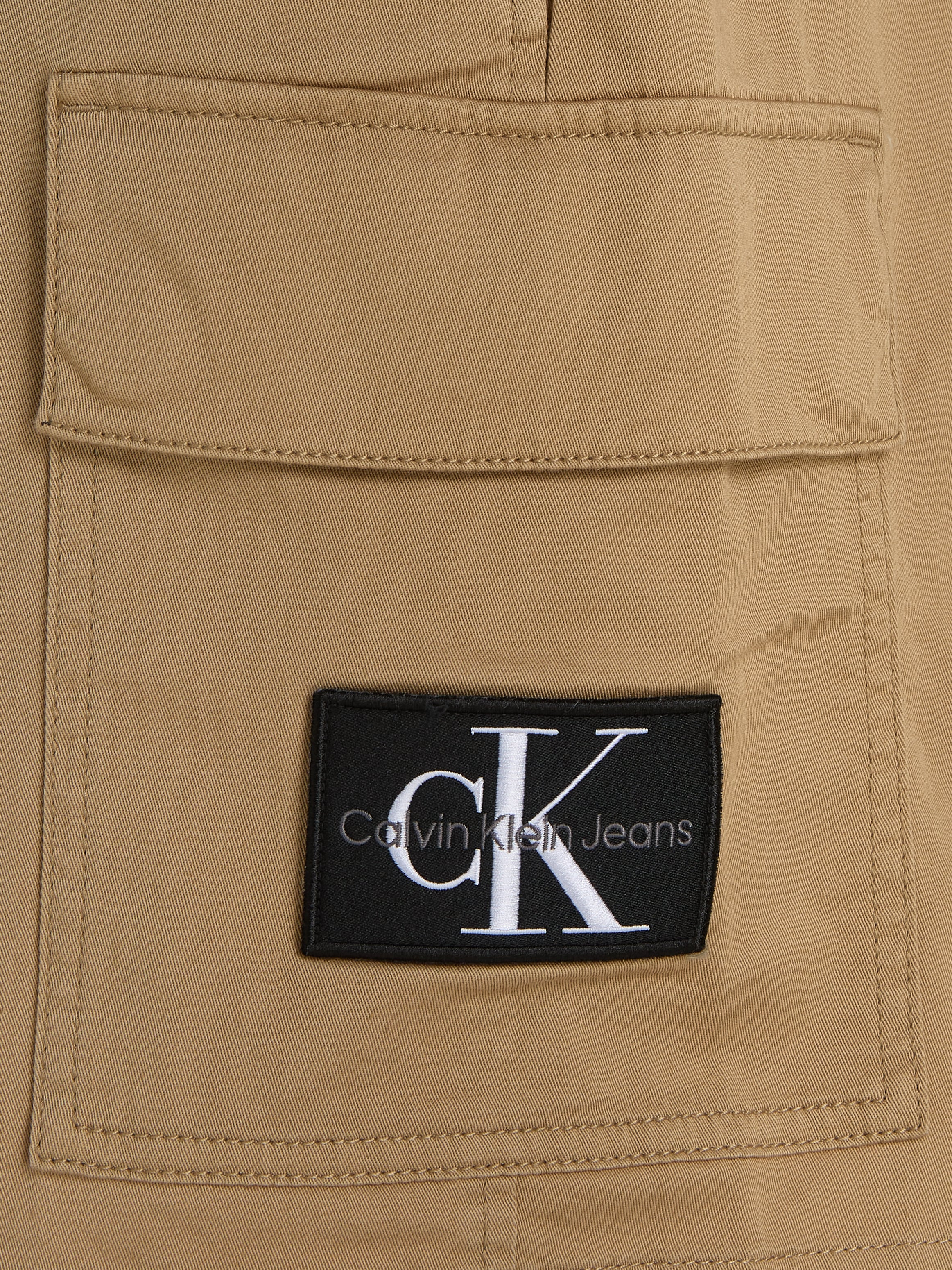 Calvin Klein Jeans Cargohose »CARGO SHORT«, mit Logopatch