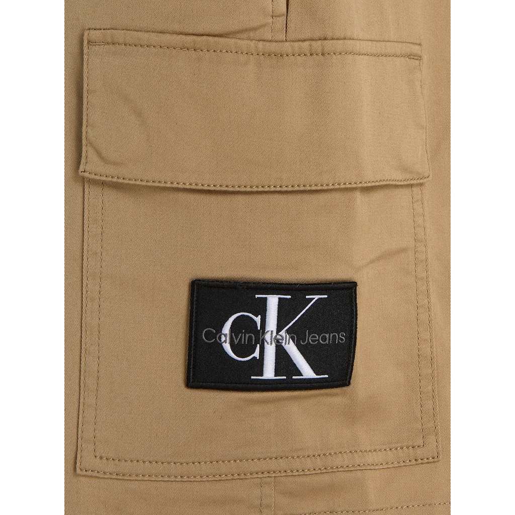 Calvin Klein Jeans Cargohose »CARGO SHORT«, mit Logopatch