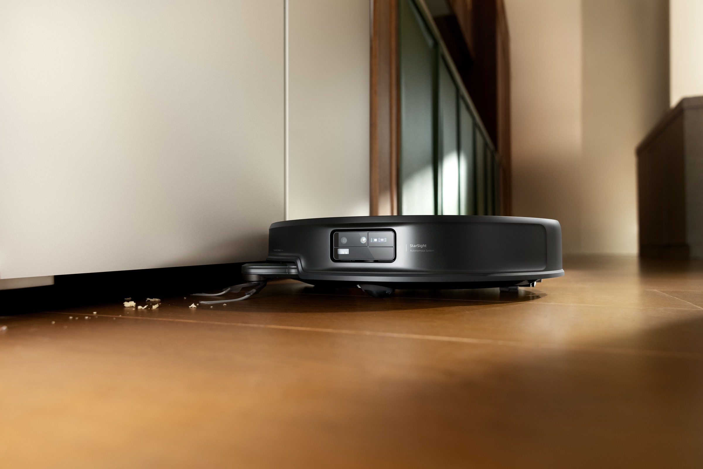 Roborock Saugroboter »mit Wischfunktion Saros 20X mit 36.000 Pa, 7,98cm flach, Mop‑Abnahme« überwindet 8,8 cm hohe Schwellen, StarSight 2.0 Navigationssystem