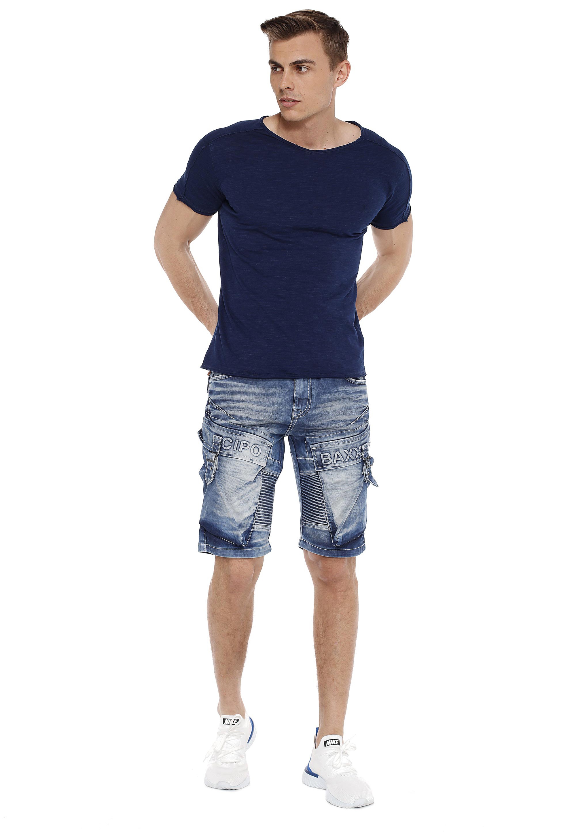 Cipo & Baxx Shorts, mit lässigem Rippenmuster