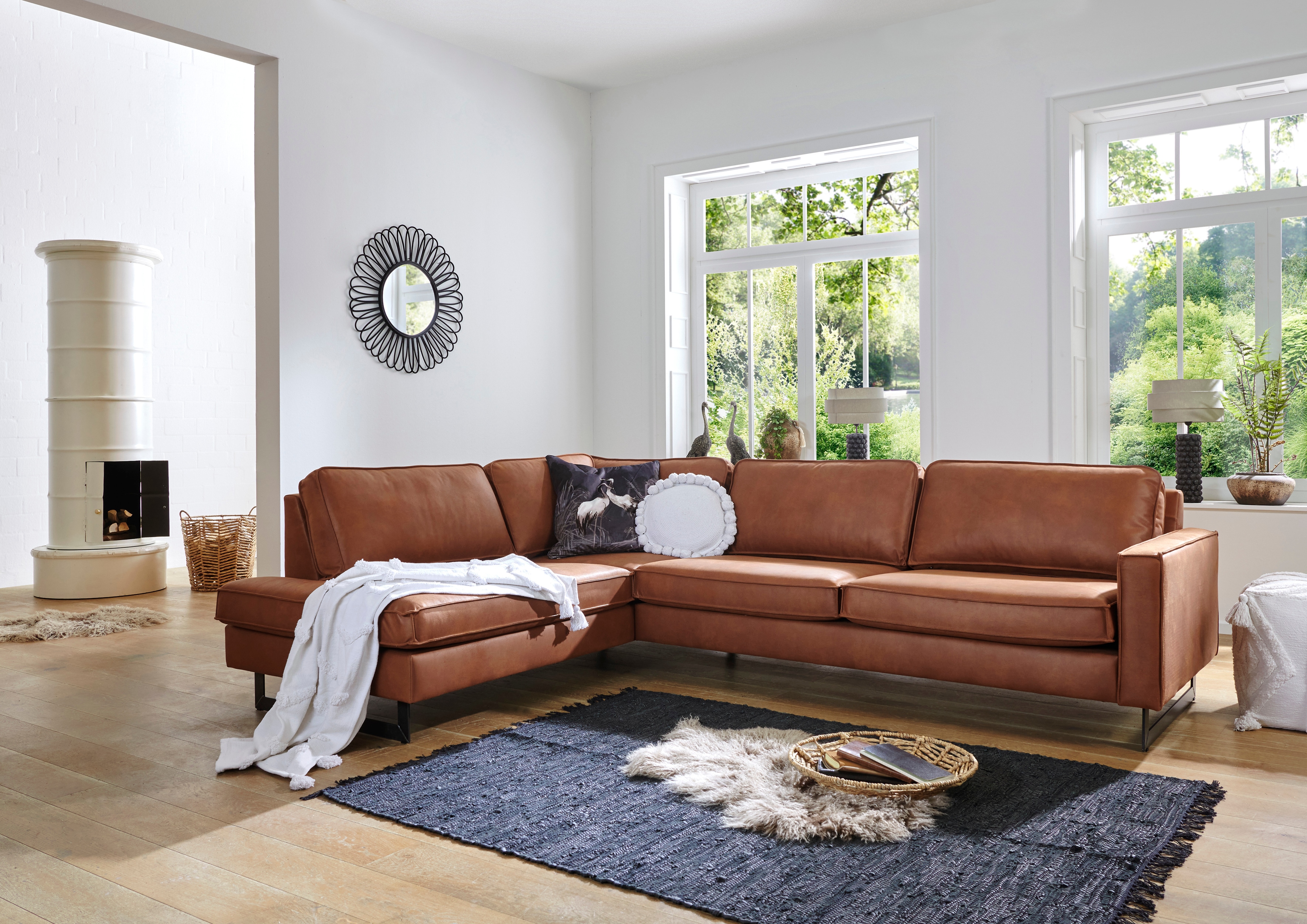 OTTO home Ecksofa "Pinto, 290 cm, Cord, Chenille, Lederoptik, Ottomane links / rechts" mit Keder, schwarze Metallfüße, Wellenunterfederung