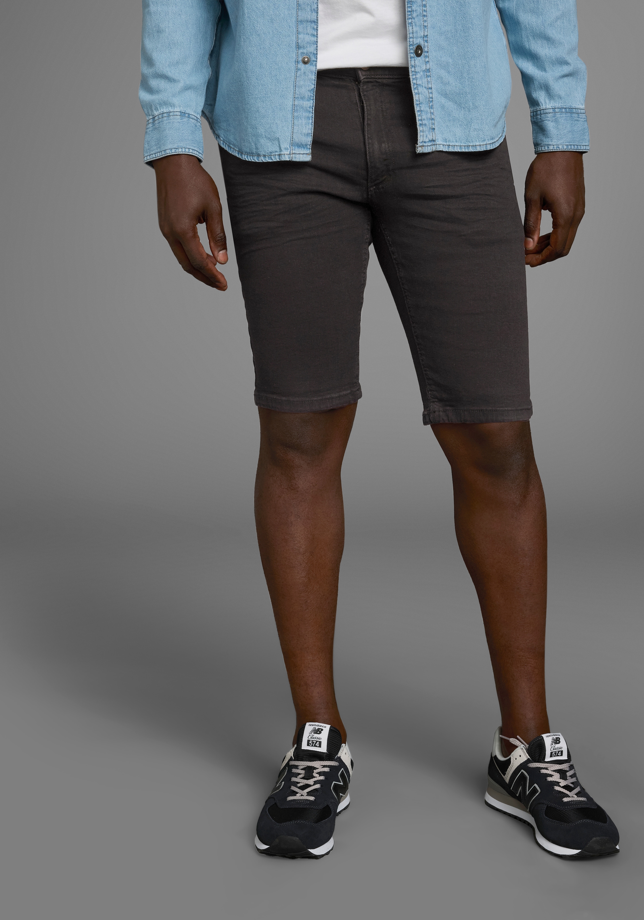 Arizona Jeansshorts gerader Schnitt, niedrige Leibhöhe