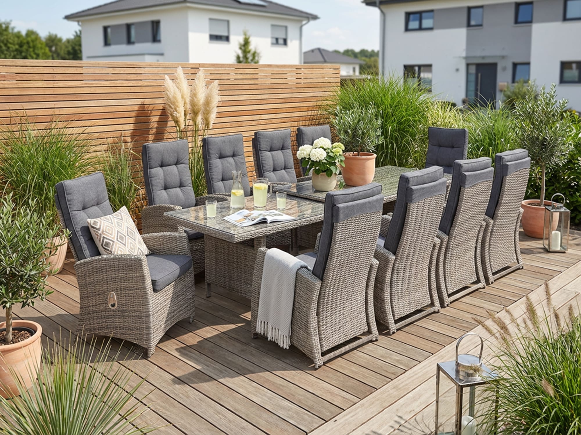 KONIFERA Garten-Essgruppe »Monaco« Set, 10x Sessel, 1xTisch 200-366x100x75,5cm, inkl. Auflagen, Polyrattan,Alu, 31 Stk. tlg. Rückenlehne verstellbar, Tischplatte aus 5mm starkem Sicherheitsglas