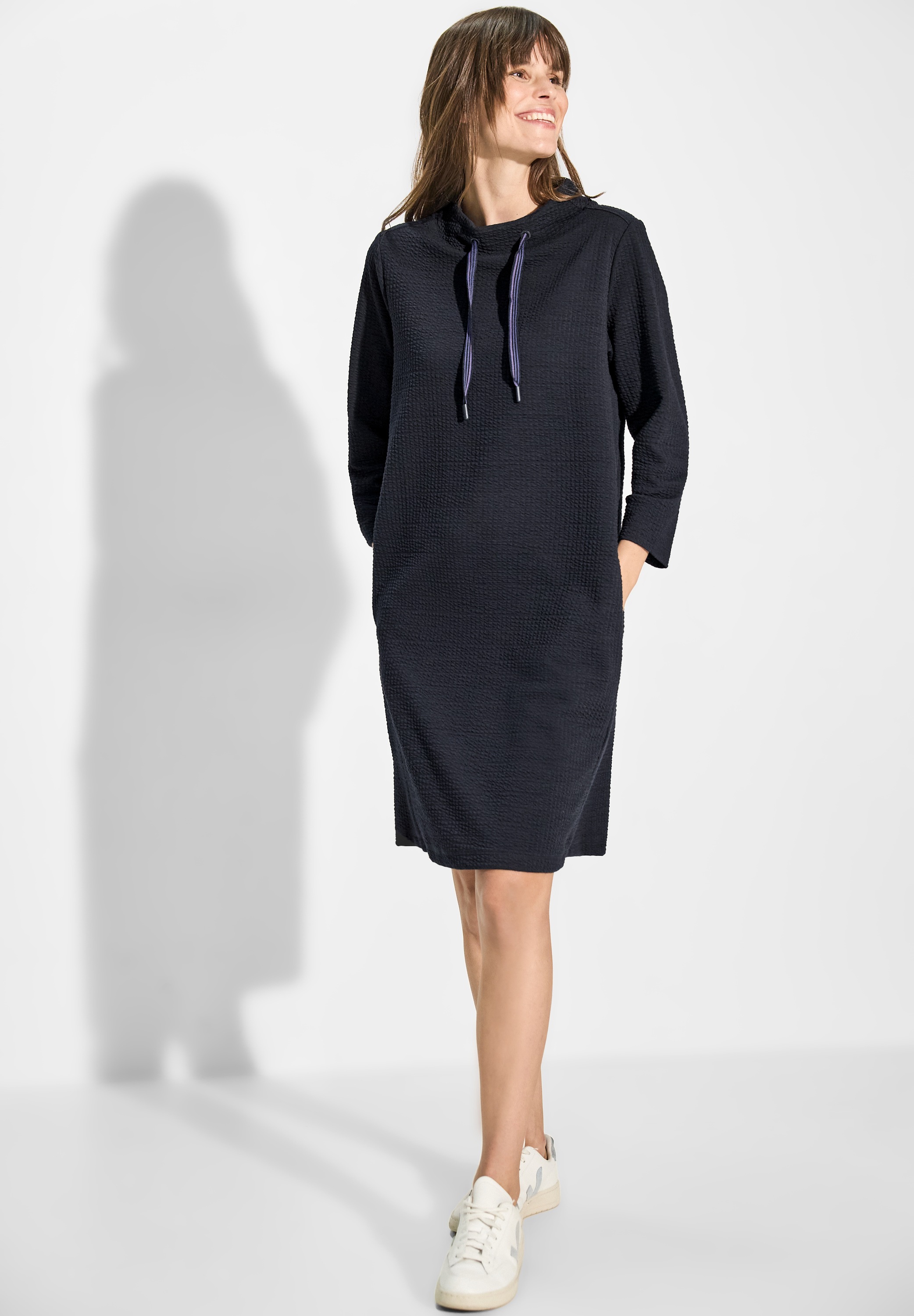 Jerseykleid CECIL, Damen, Gr. XXL (46), US-Größen, blau (universal blau), Stoff, 68% Polyester, 28% Viskose, 4% Elasthan, Strukturmuster, normal kniefrei, hoch geschlossener Ausschnitt, abgesteppt, Kleider Jerseykleid, mit Stehkragen