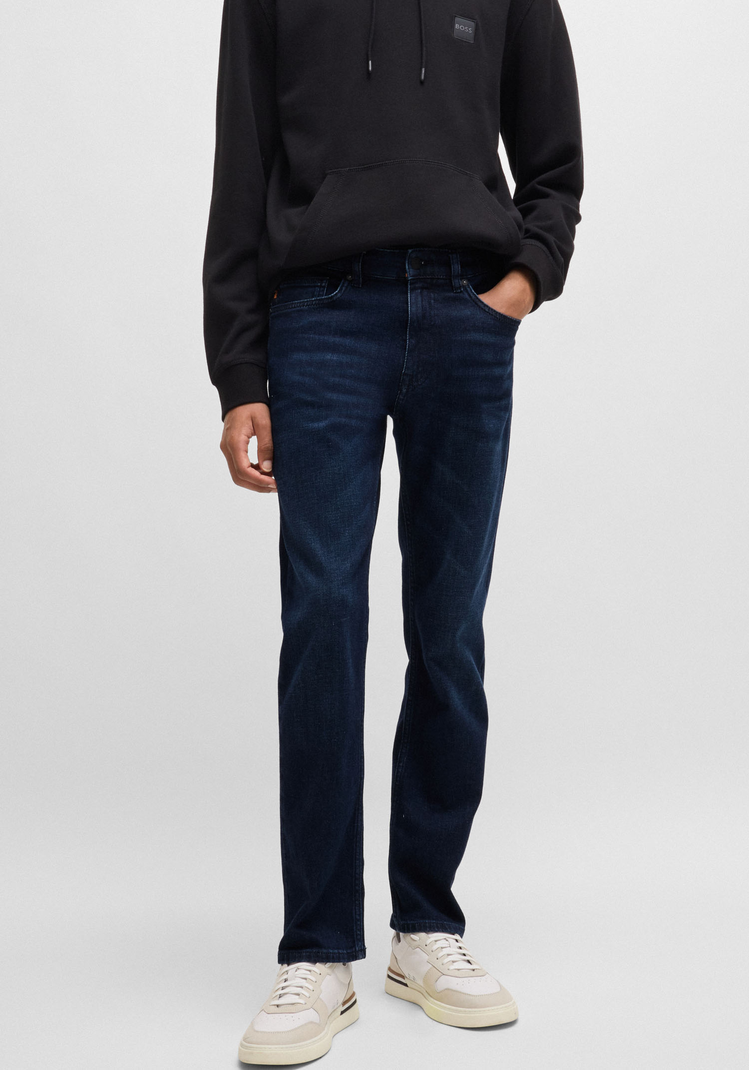 BOSS ORANGE Slim-fit-Jeans "Delaware Soft-Motion-Denim" Schmale Silhouette bei mittlerer Leibhöhe