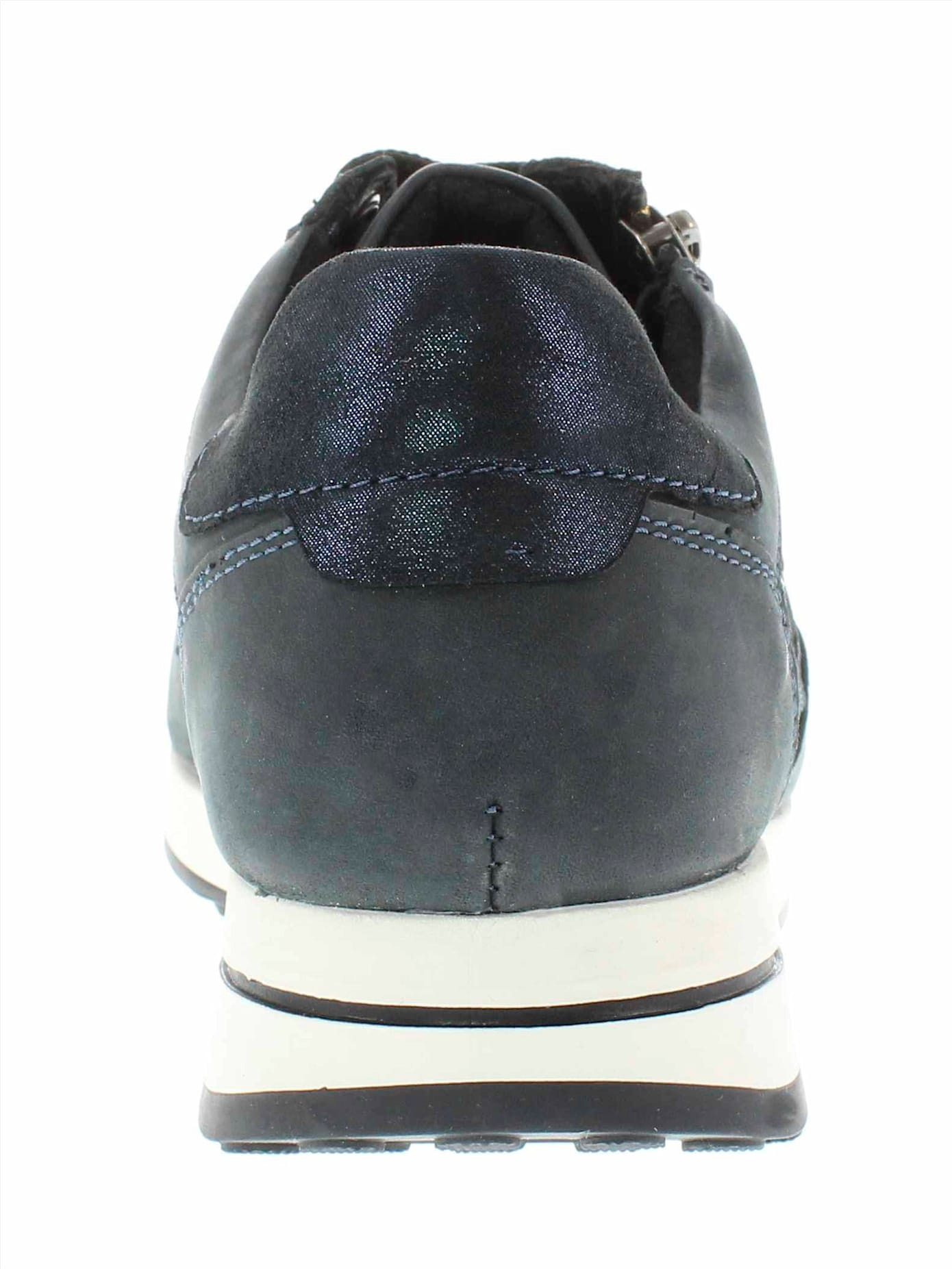 Casual Looks Sneaker