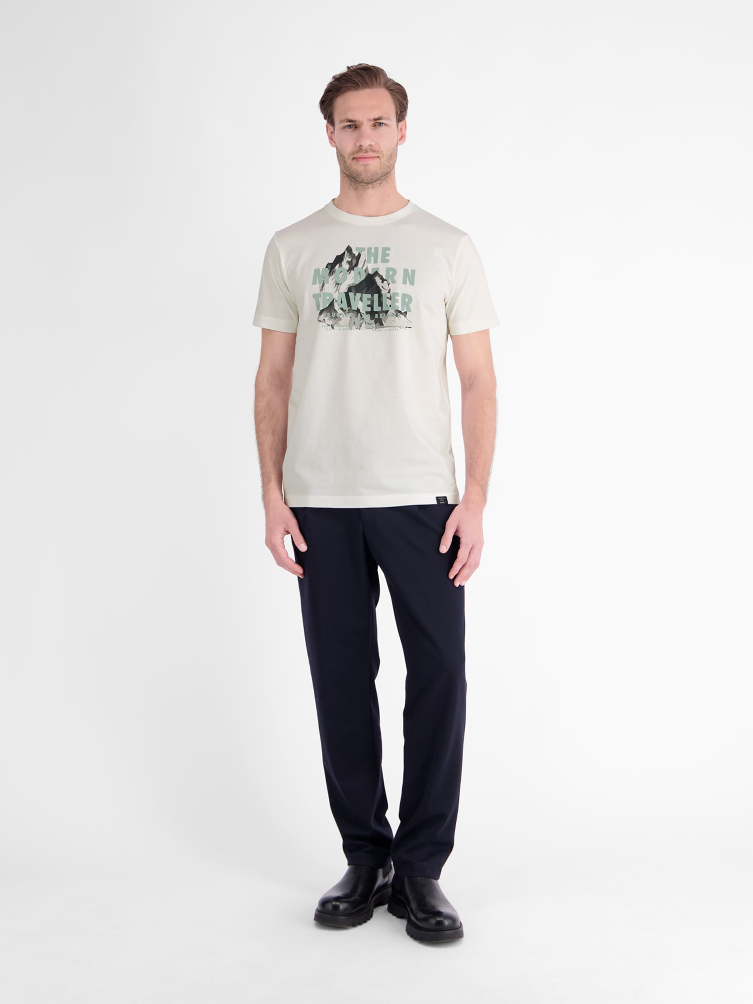 LERROS T-Shirt »T-Shirt aus Baumwolle mit lässigem Frontprint und O-Neck«