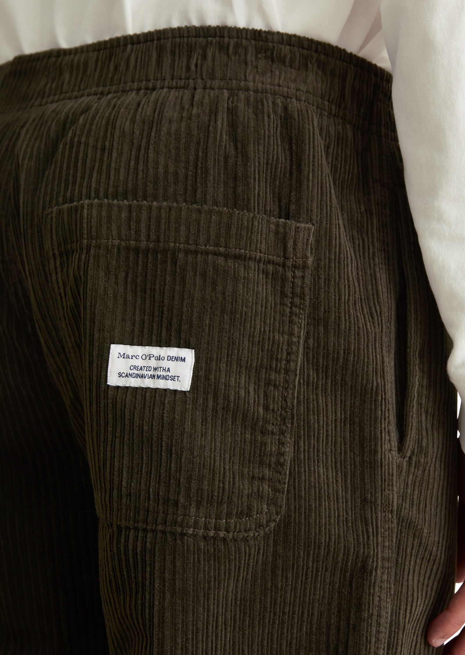 Marc O'Polo DENIM Chinohose »aus Bio-Baumwolle«