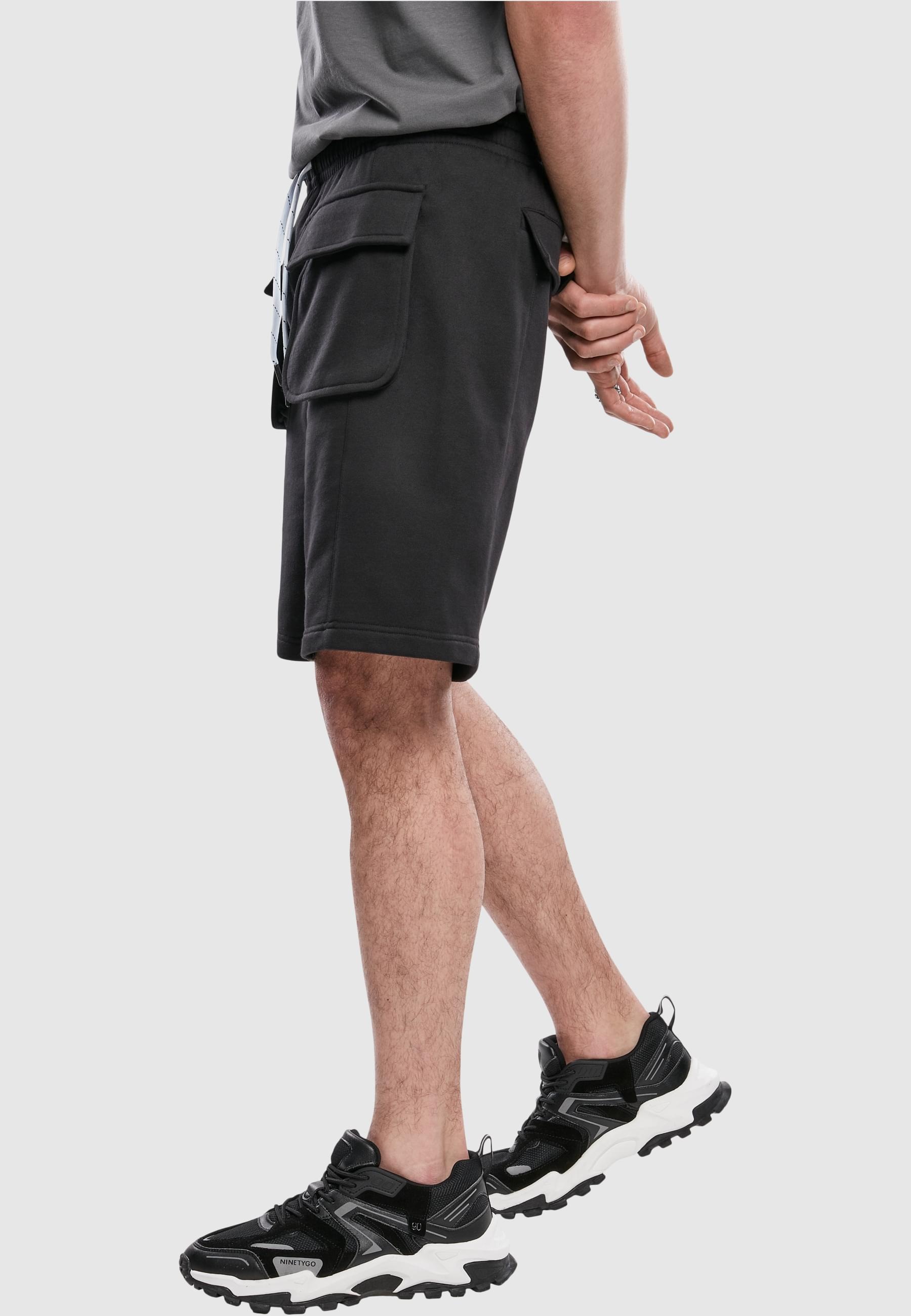 URBAN CLASSICS Sweatshorts »Urban Classics Herren Big Pocket Terry Sweat Shorts«, (1 tlg.)