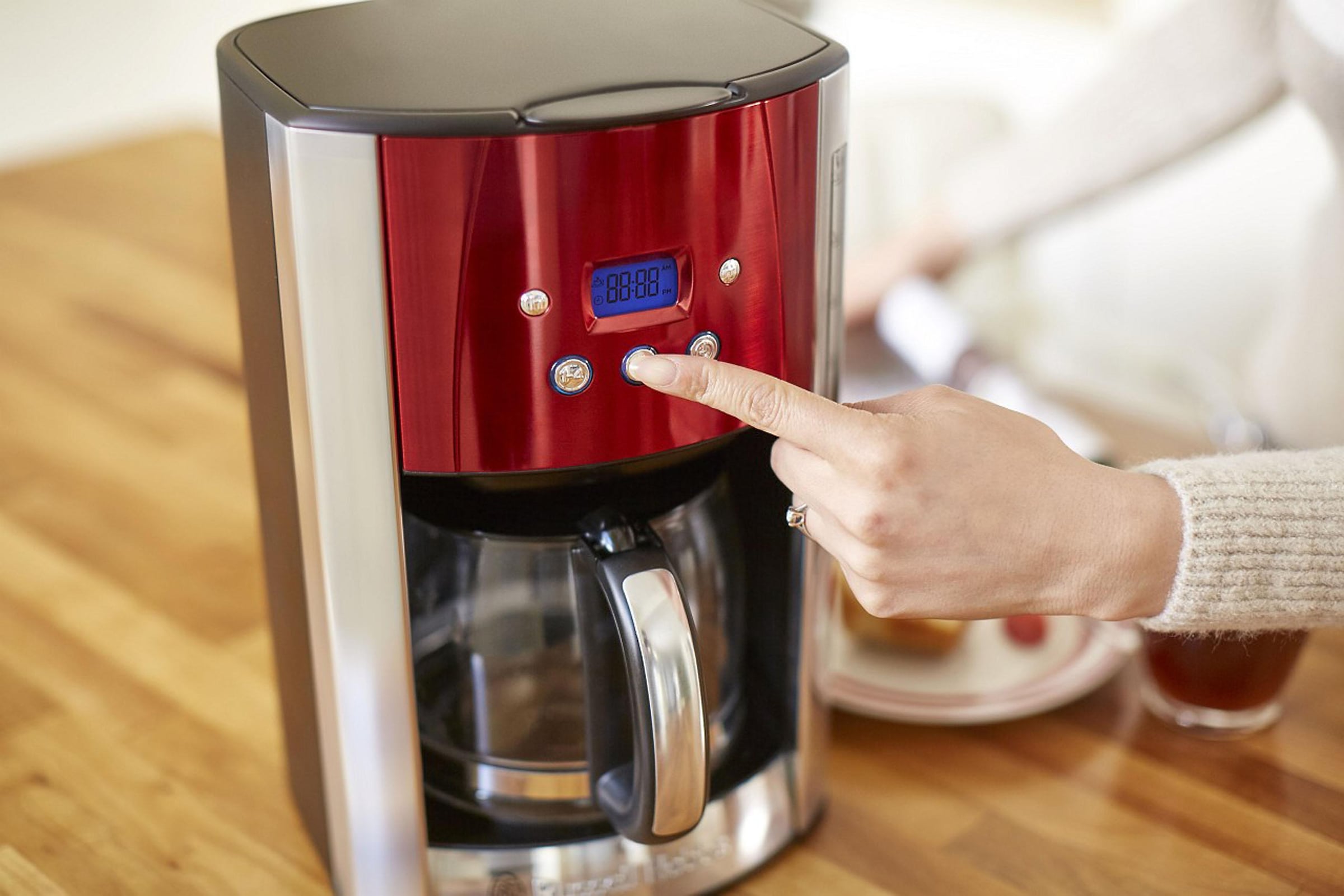 RUSSELL HOBBS Filterkaffeemaschine »Luna Solar Red 23240-56«, 1x4